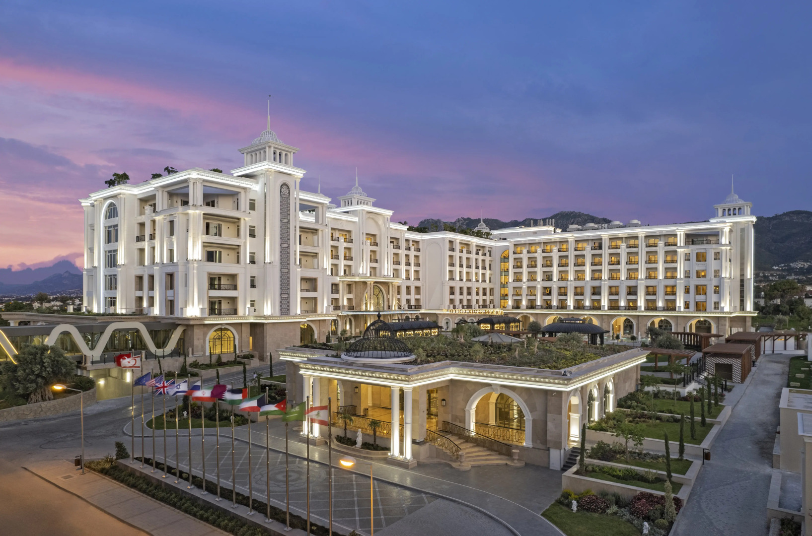 Отель Merit Royal Diamond Spa