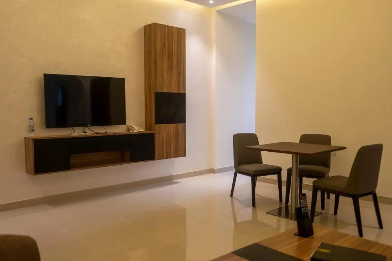 Отель The Plaza  and Resort