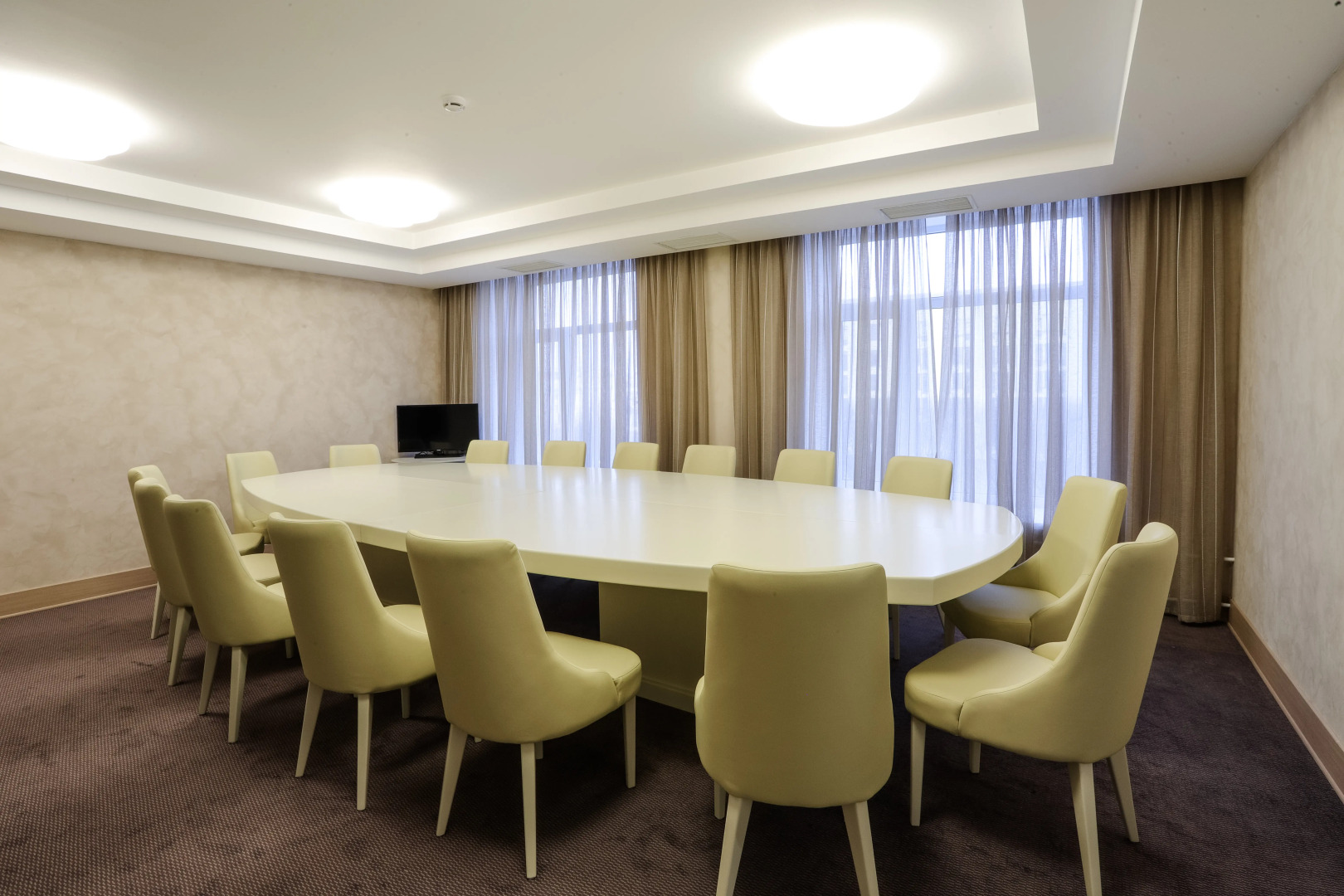 Отель Таврический