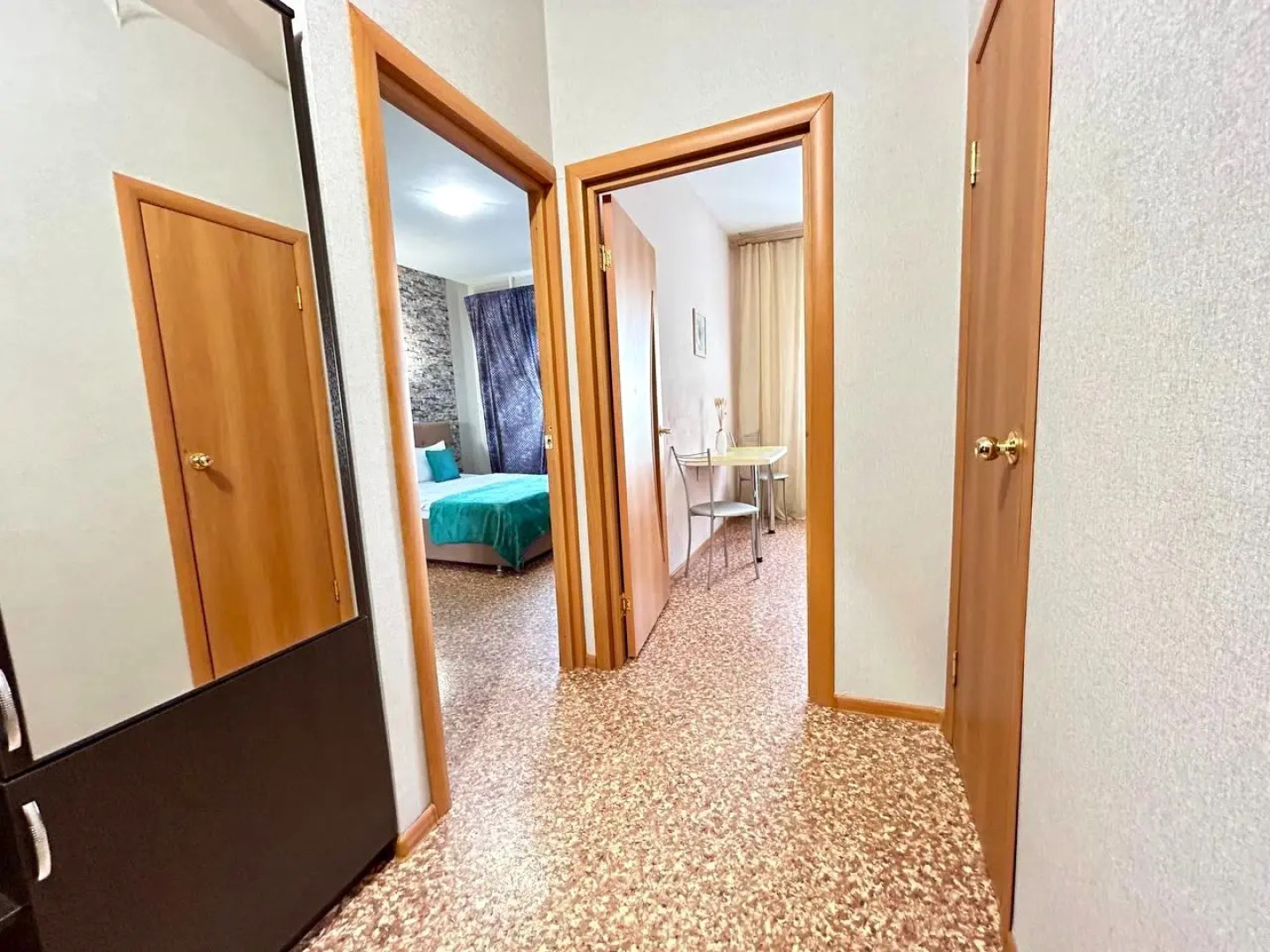 Апартаменты ZebraHome с видом на лес