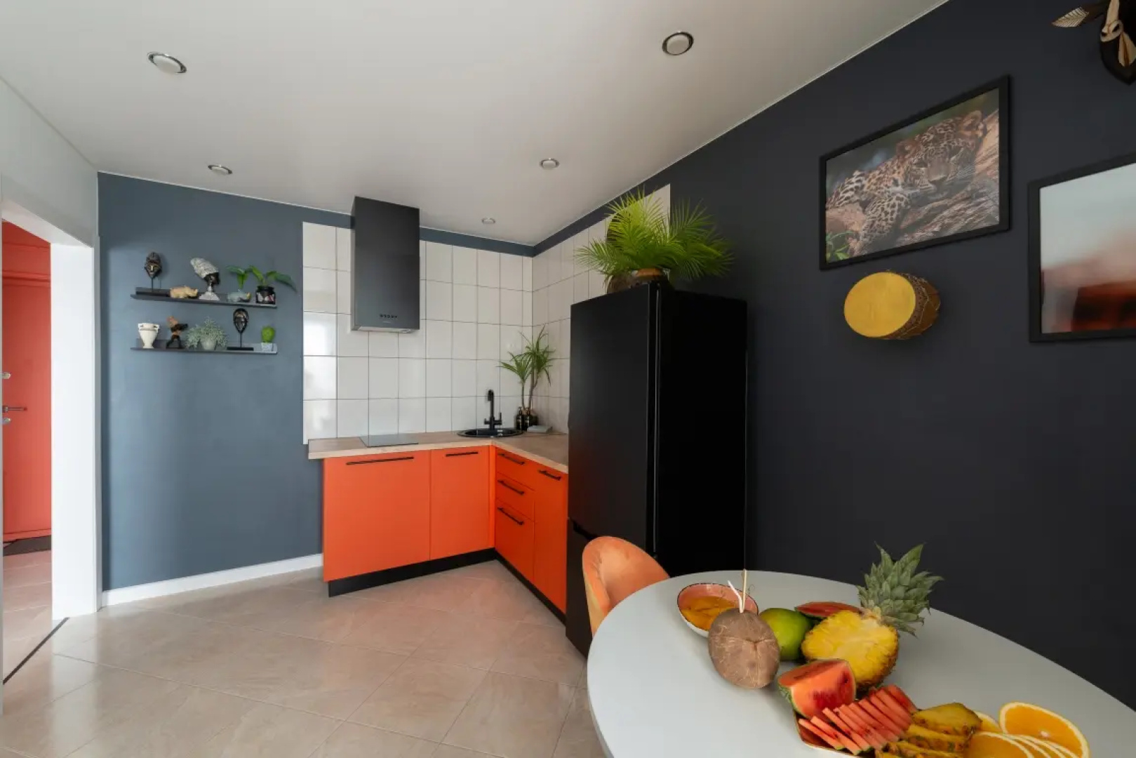 Апартаменты Novin House Kalahari