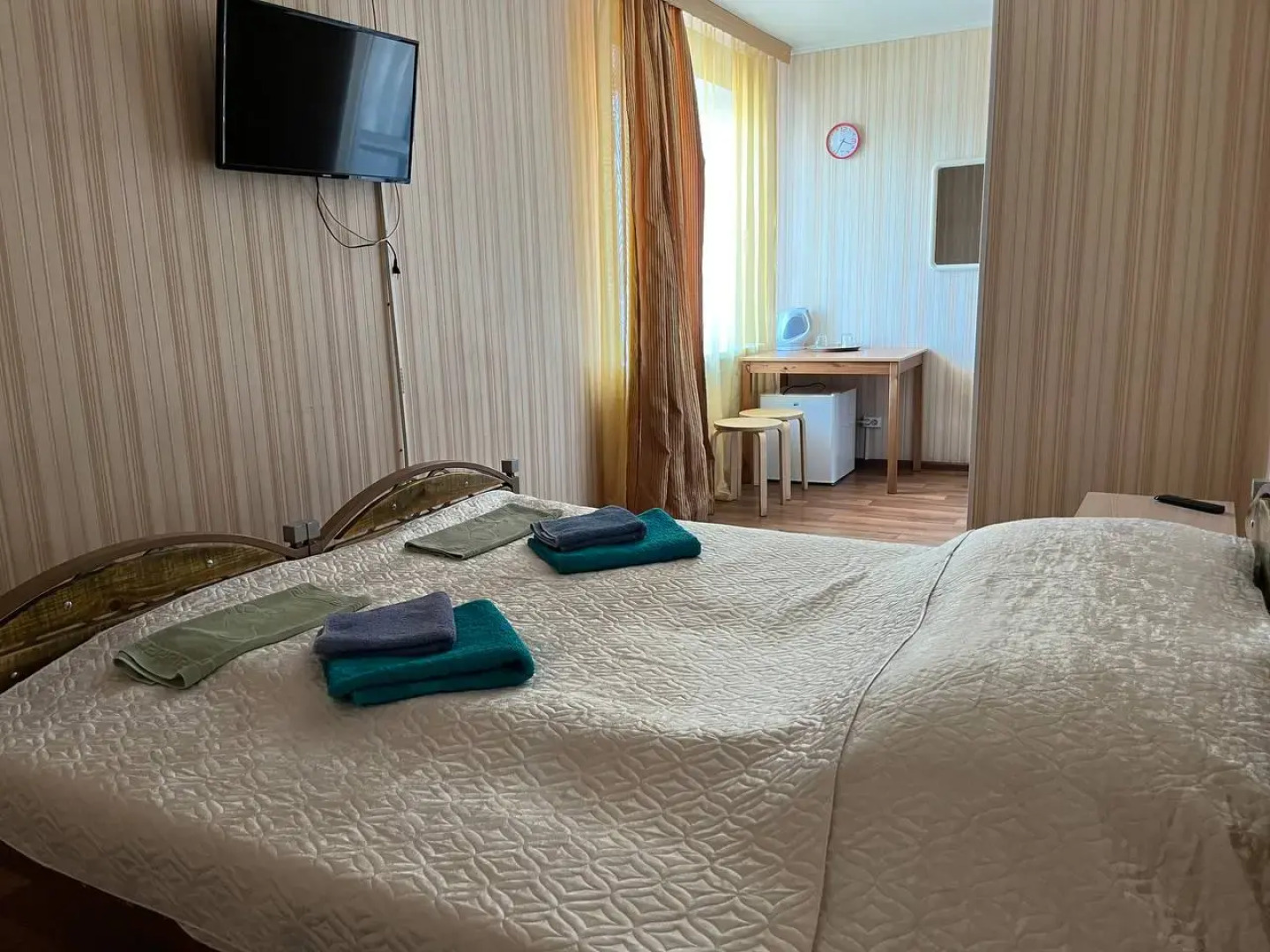 Отель Визит