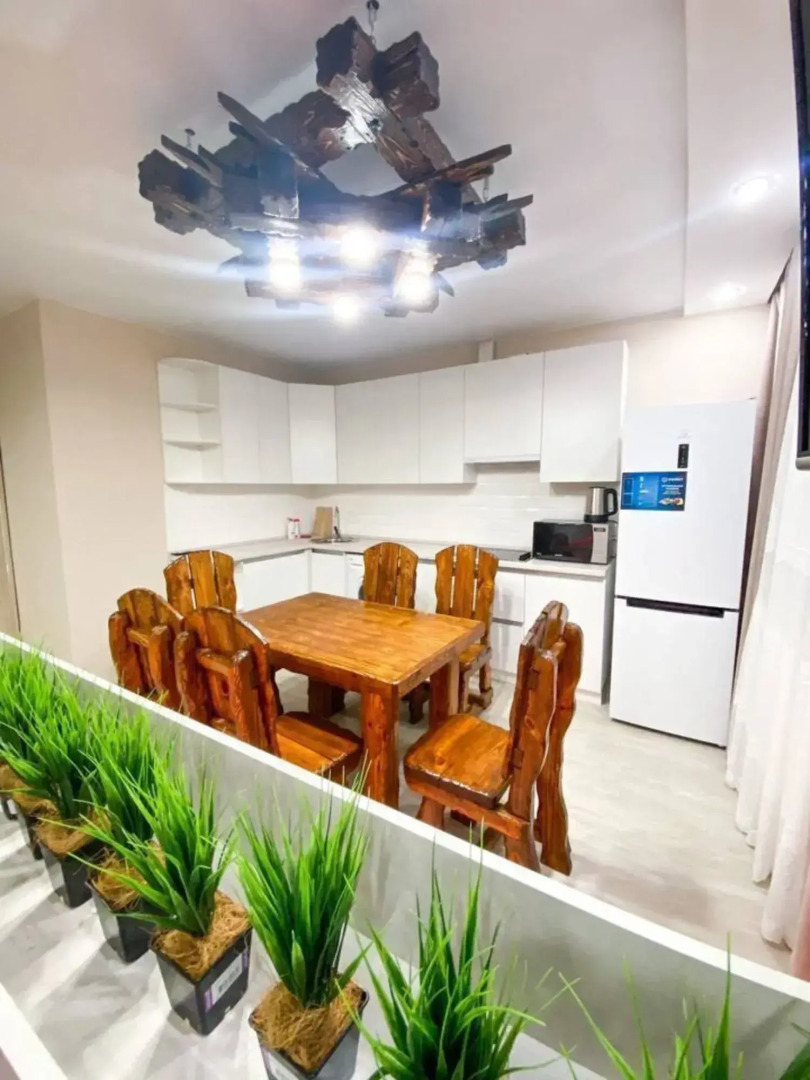 Квартира на Паровозной 15 (7а)