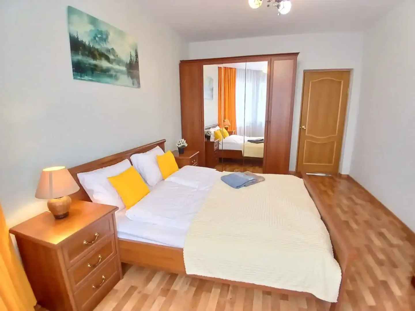 Апартаменты Яркий семейный 2х к апартамент