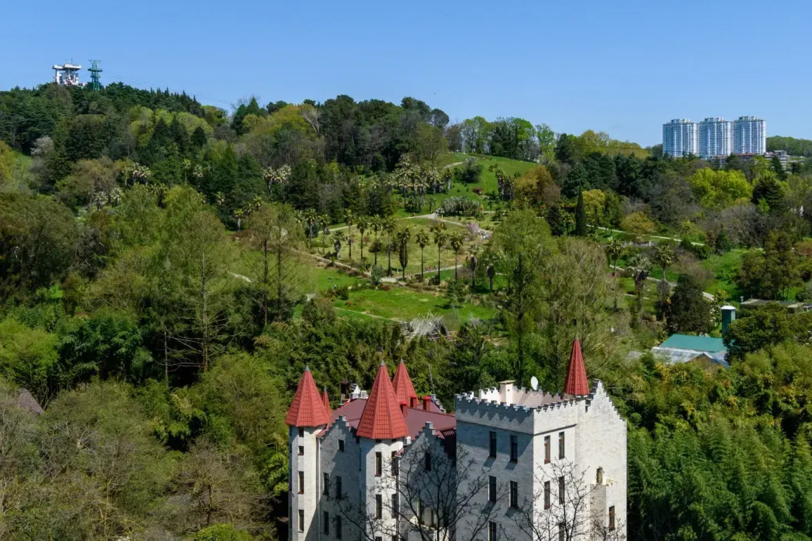 Апартаменты SochiHome Депутатская 3