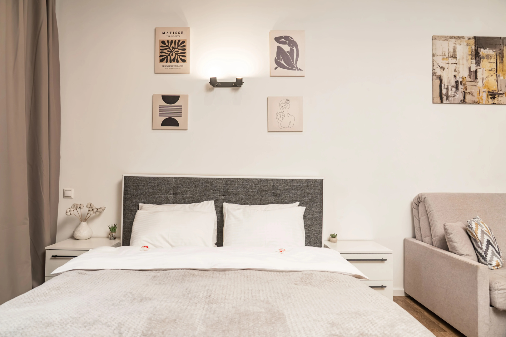 Апартаменты SKY INN Color Grey