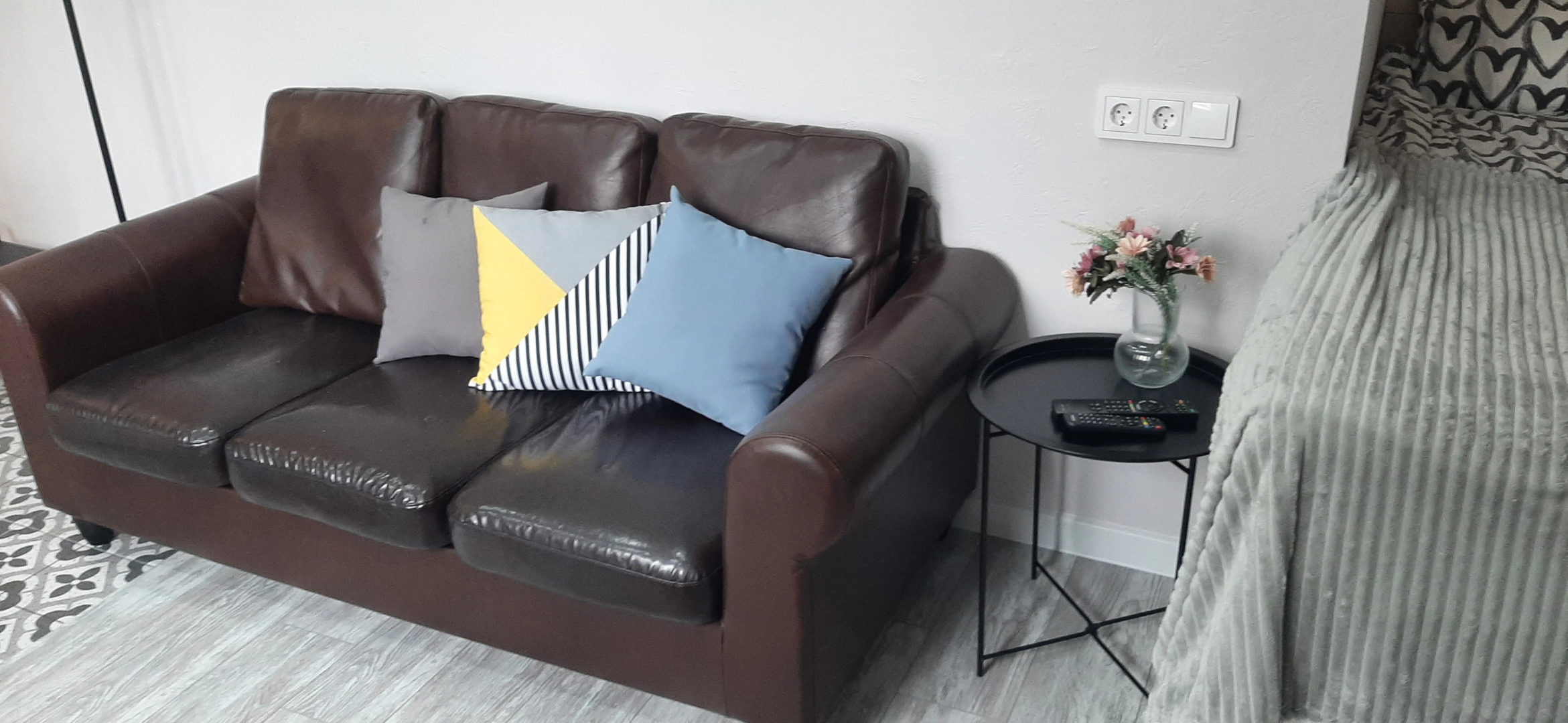 Квартира За Сценой