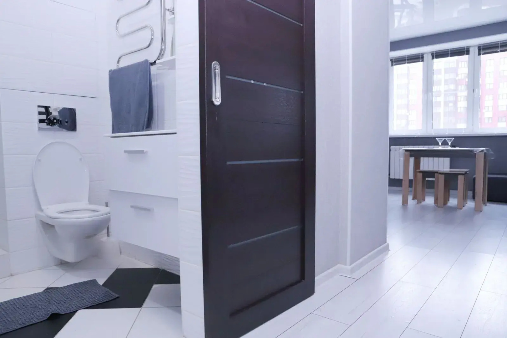 Апартаменты евро-двухкомнатные мкр Пронина к 5