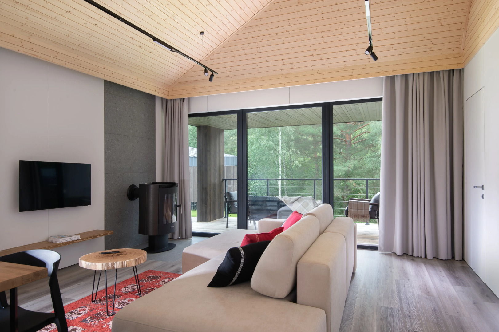 Гостевой дом Wish Home Лесной Берег (Виш Хоум)