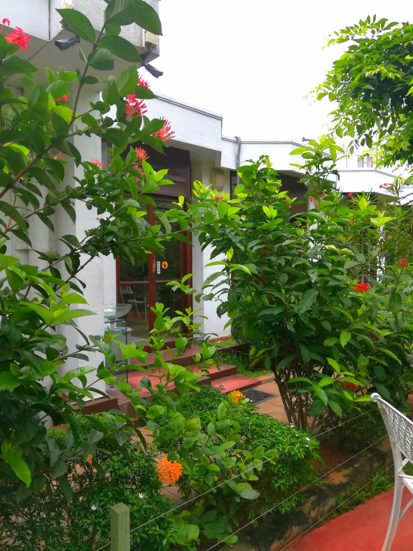 Гостевой Дом French Garden Tourist Rest