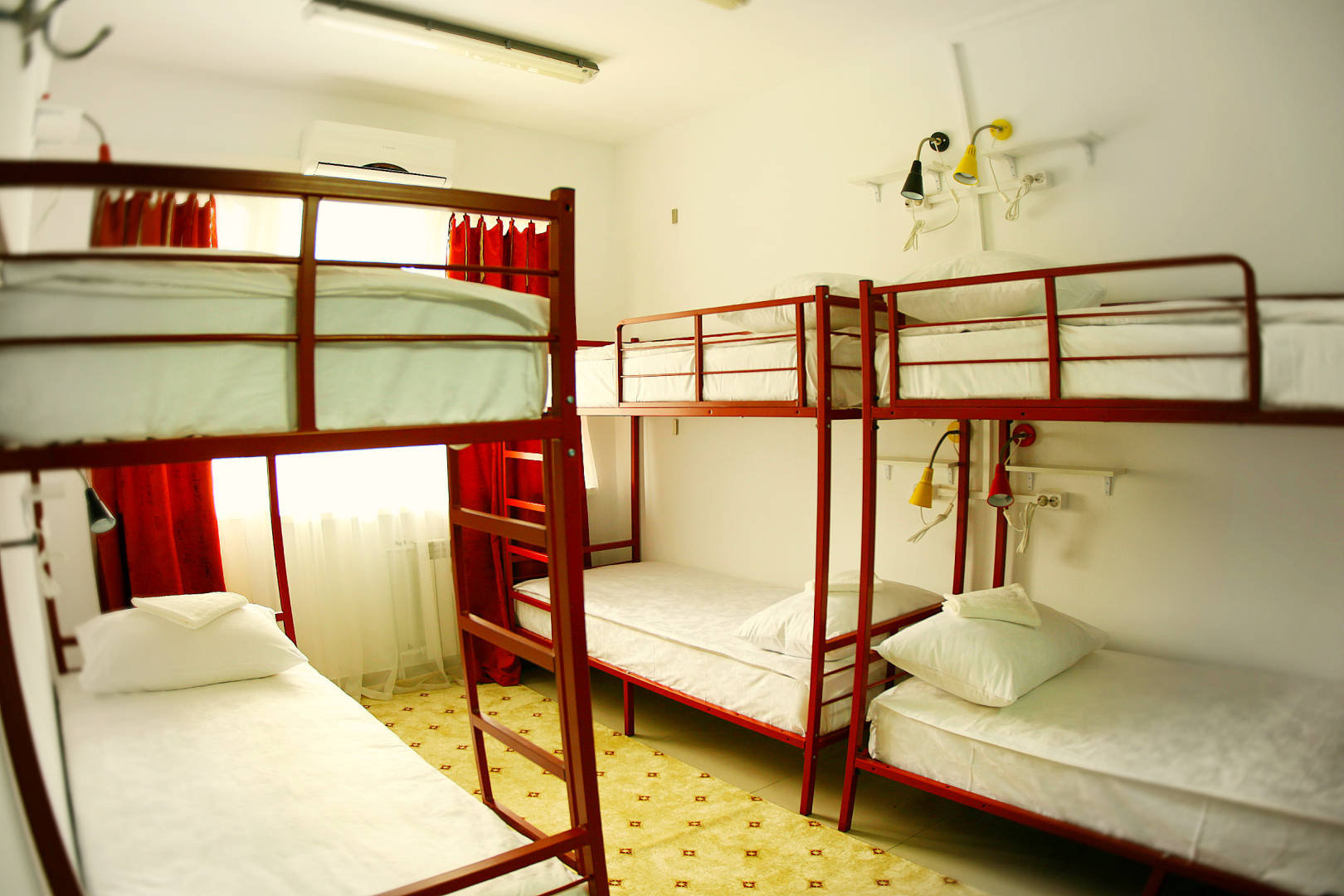 Хостел Три Матрёшки