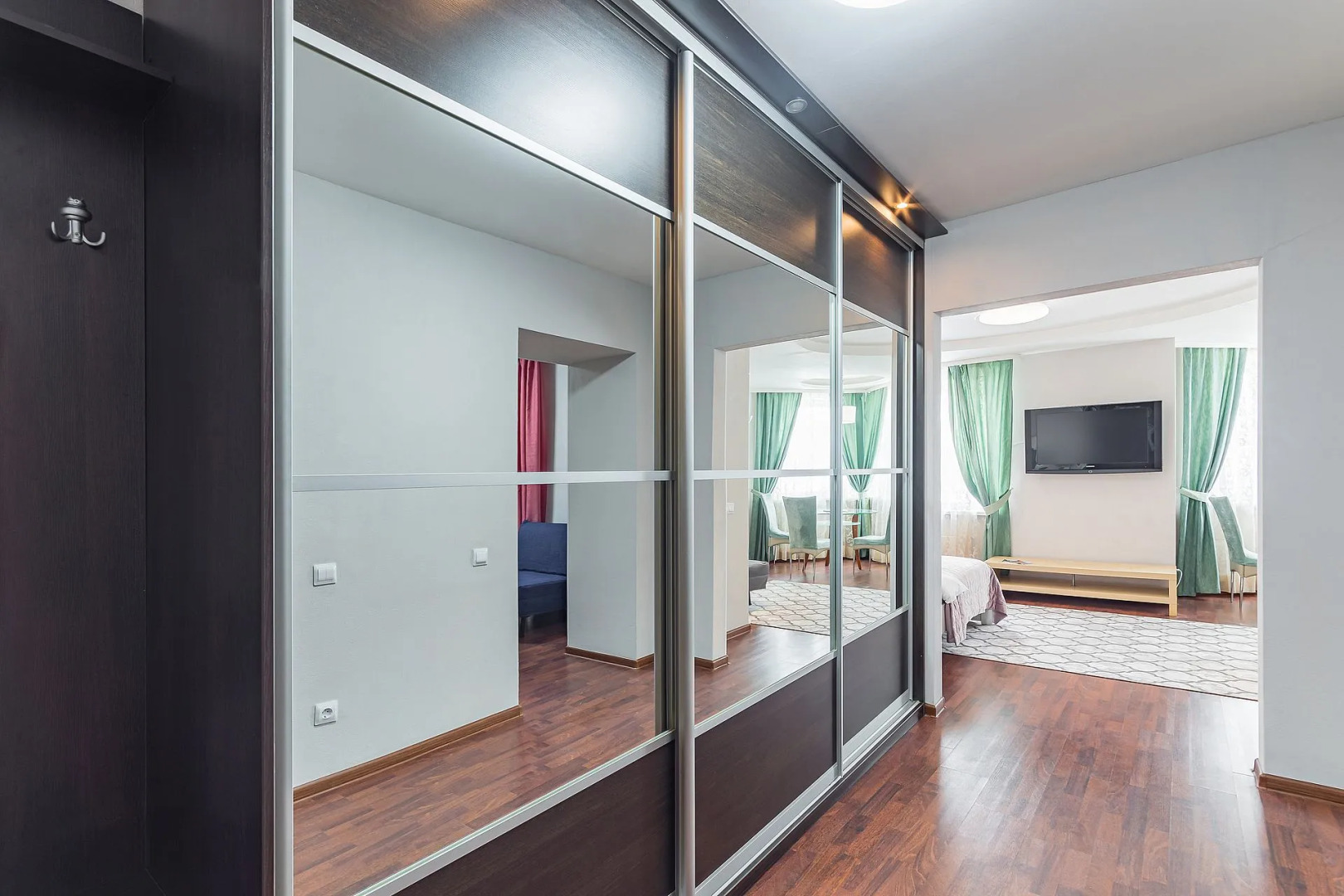 Апартаменты на Мещерском бульваре 3/3