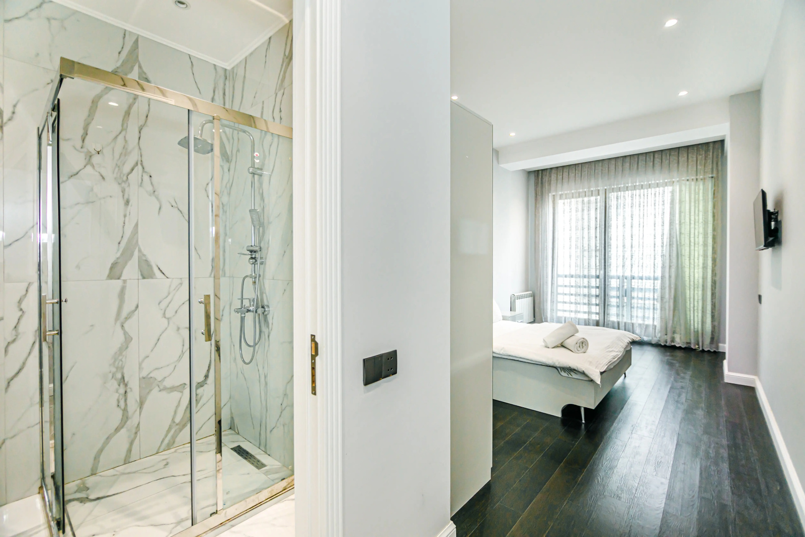 Апартаменты Luxury Apartment Sahil Residence