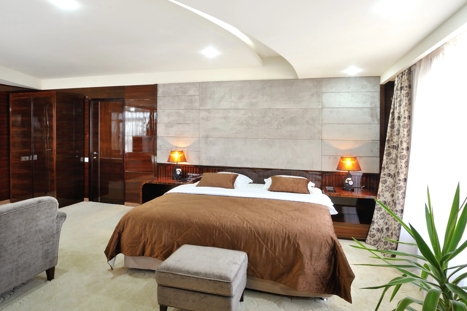 Отель Royal Riz