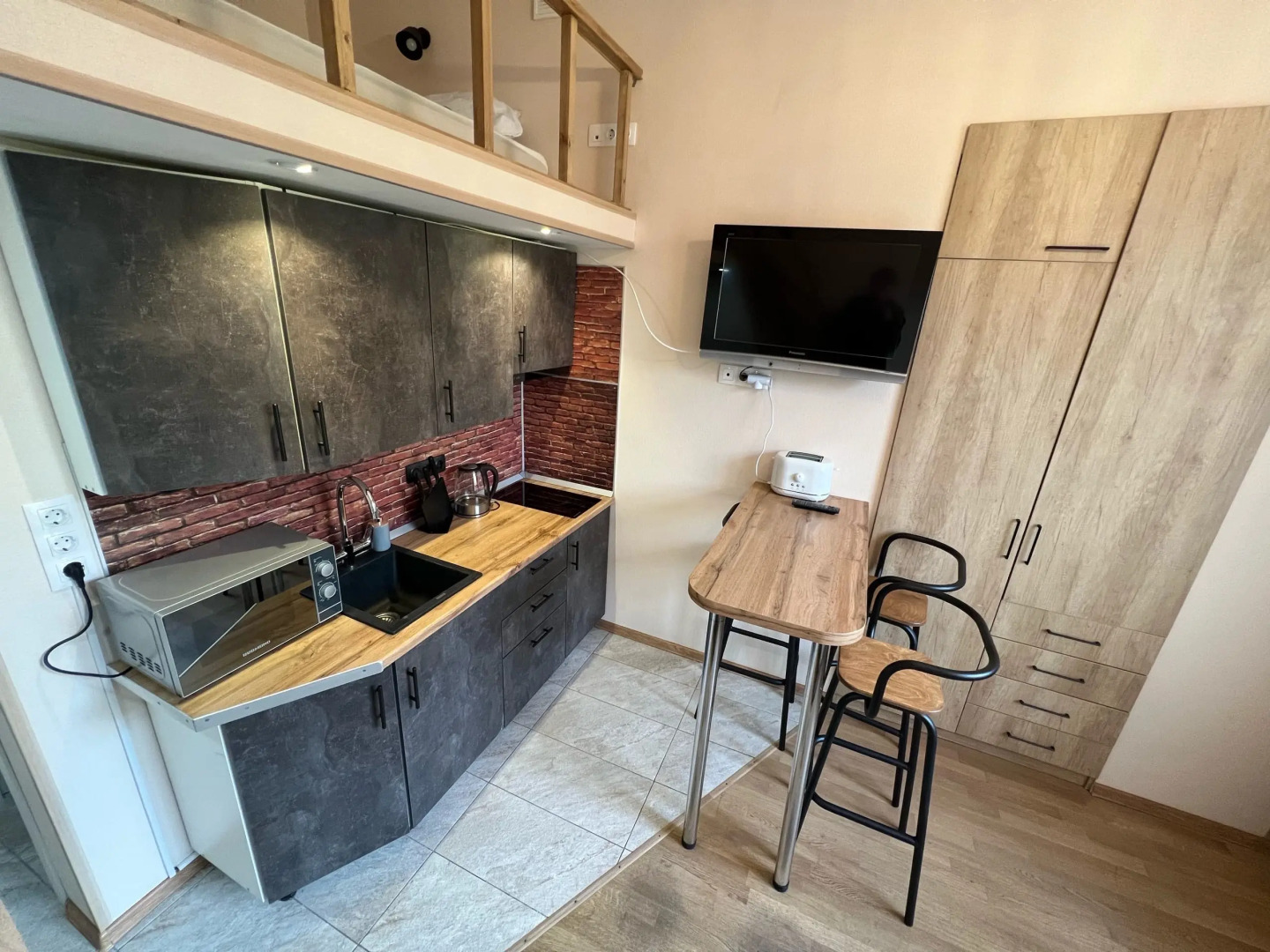 Апартаменты в жилом доме Marco's Apartment House 3