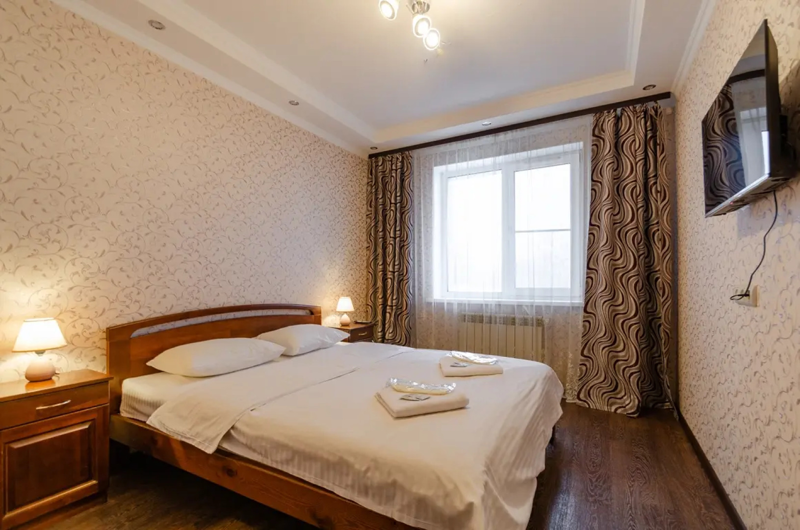 Апартаменты 2 комнатные в центре "Семейная"