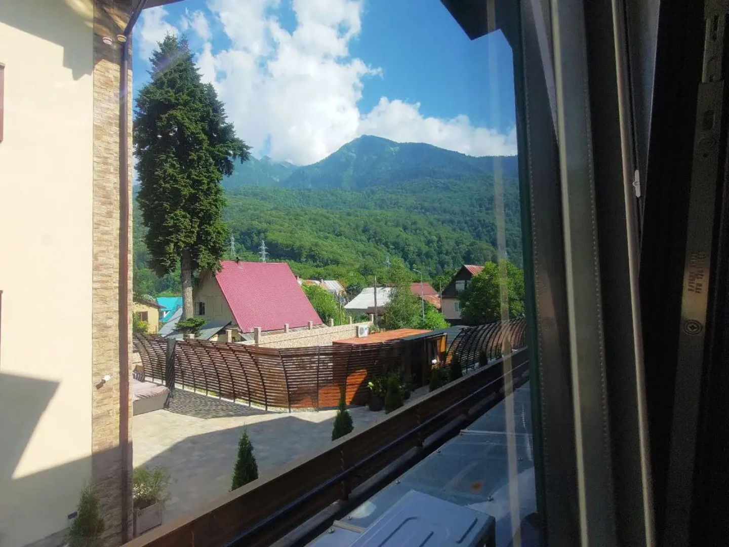 Апартаменты Студия с Панорамным Видом на Защитников Кавказа 114