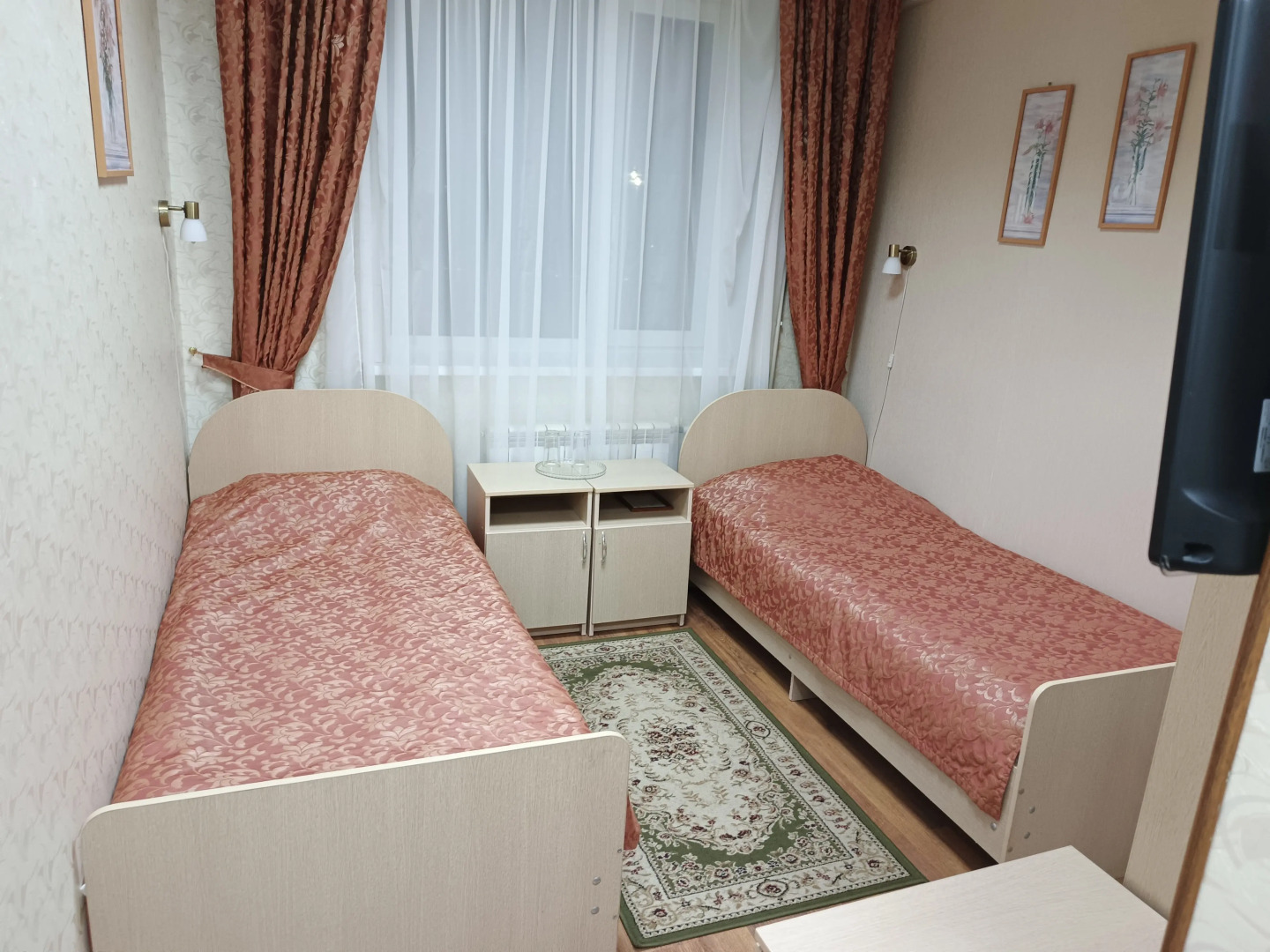 Отель Оскар