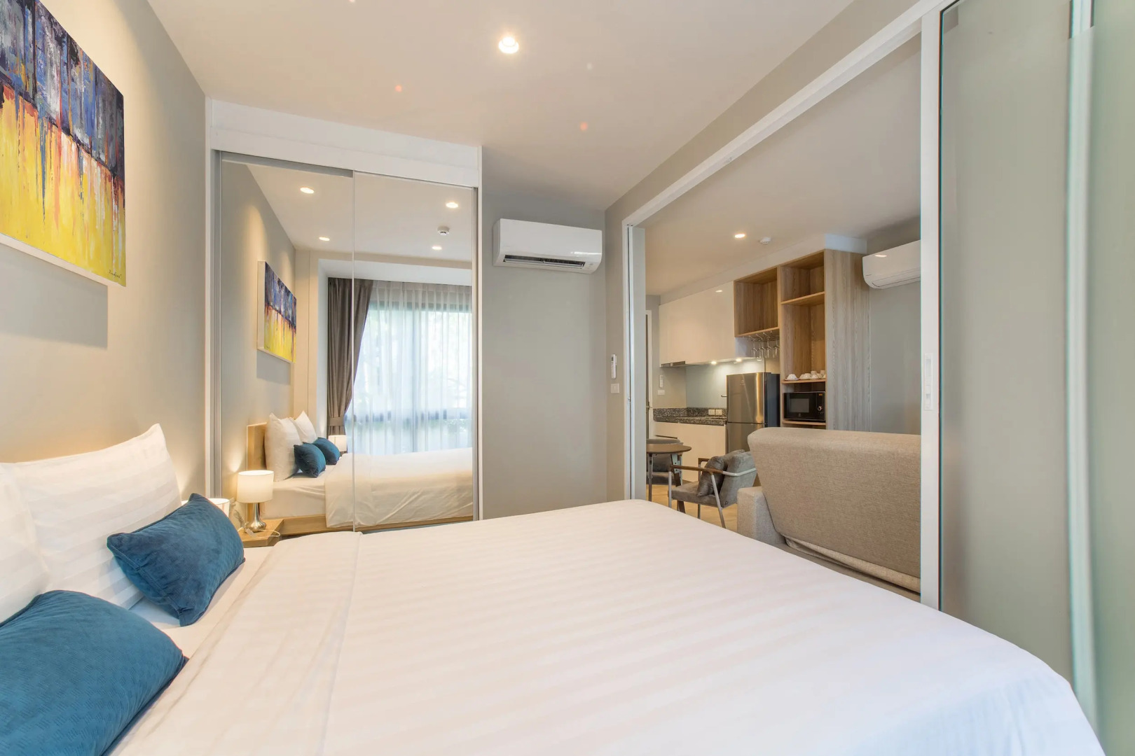 Апартаменты 1-комнатные c выходом к бассейну 10 минут до пляжа Банг Тао DMD-5104