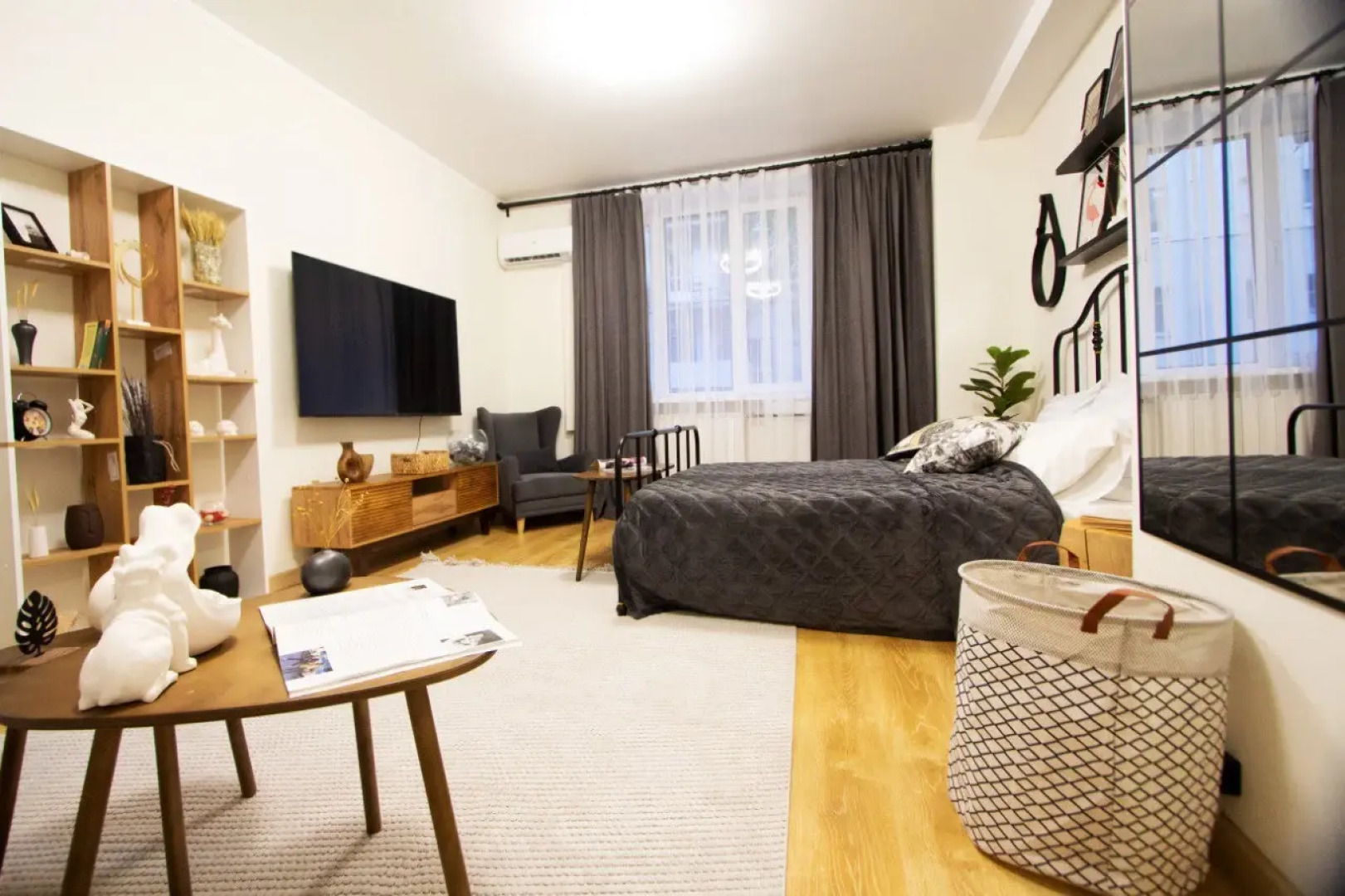 Квартира на Патриарших прудах