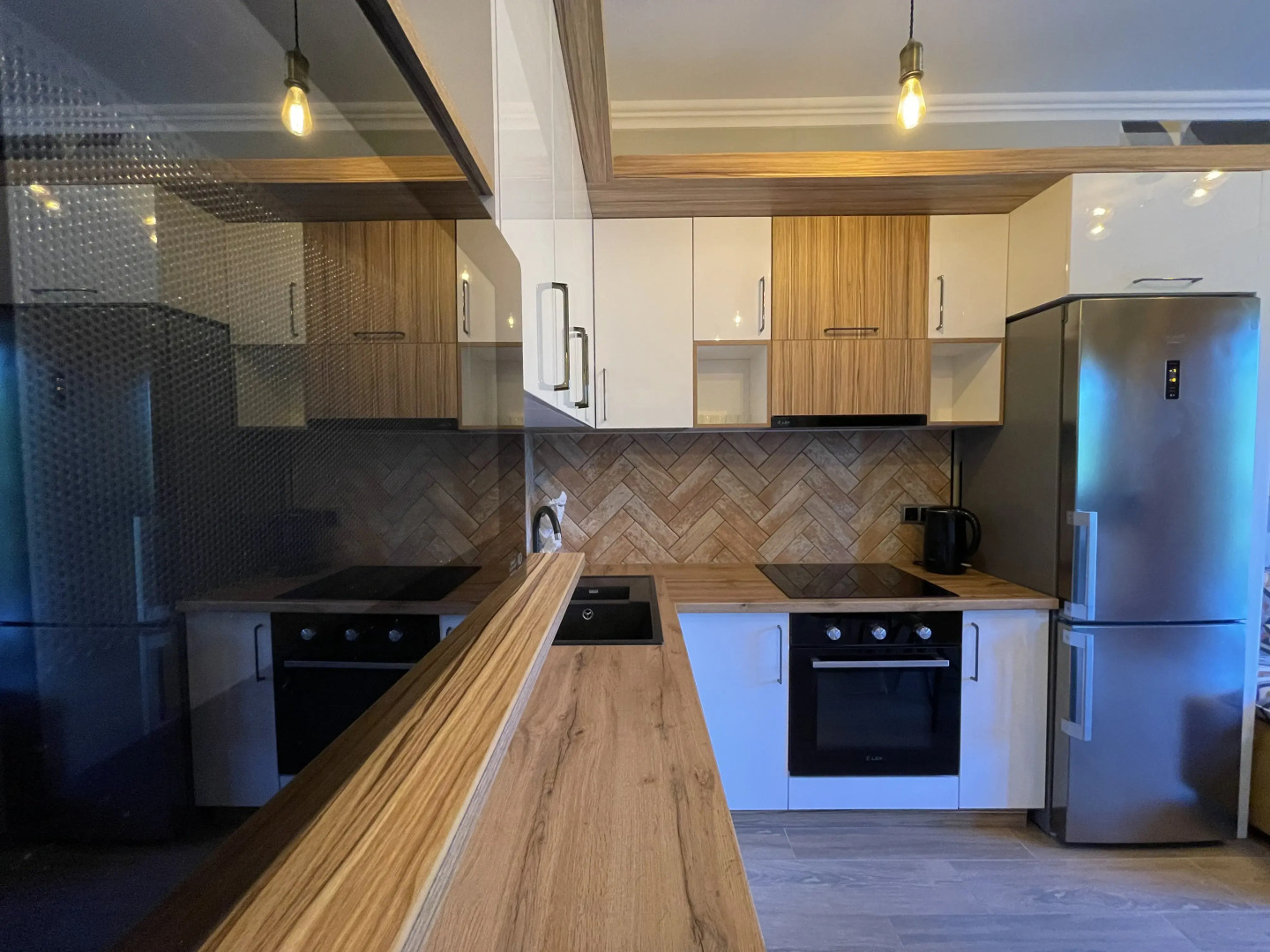 Евродвушка рядом с морем, первая береговая линия