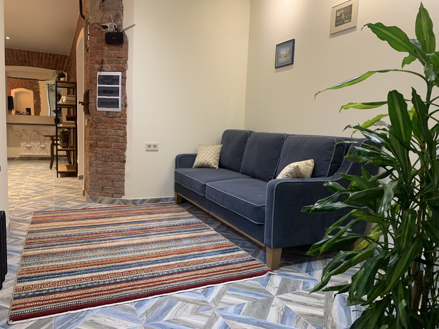 Апартаменты Loft Apartment в центре города