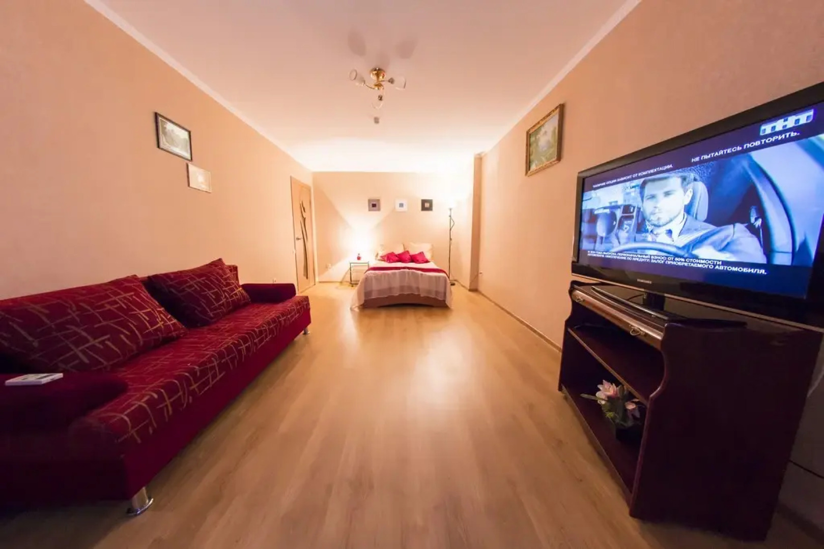 Апартаменты На Революционной 72