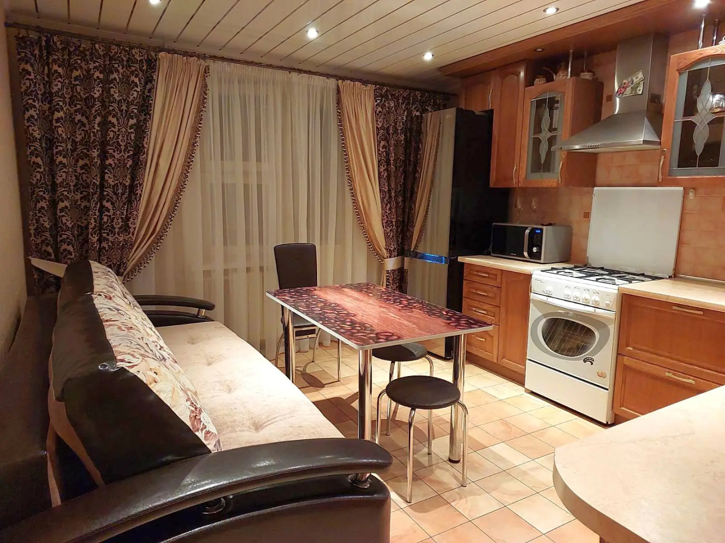 Апартаменты Просторная квартира в центре города