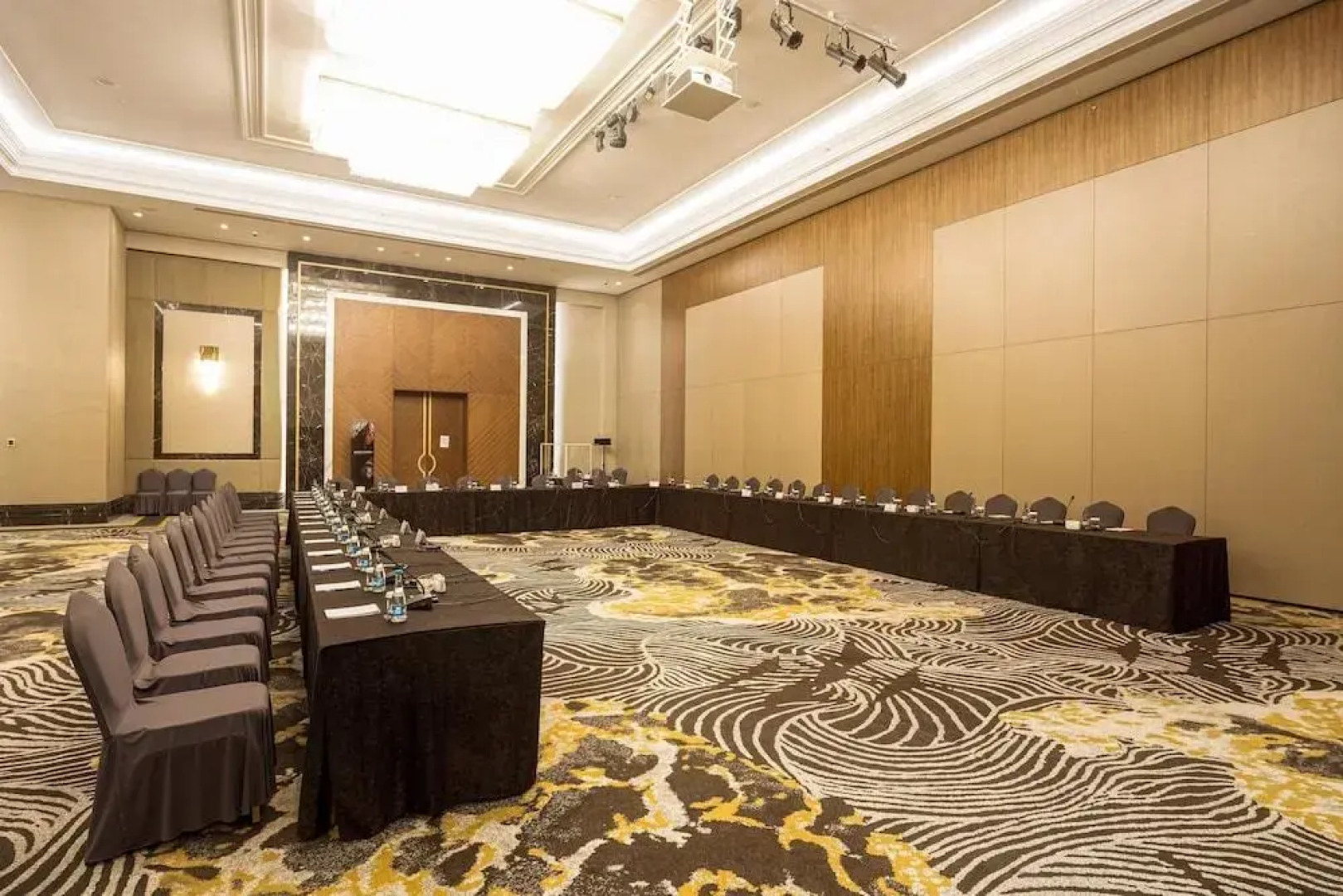 Sheraton Bishkek Hotel