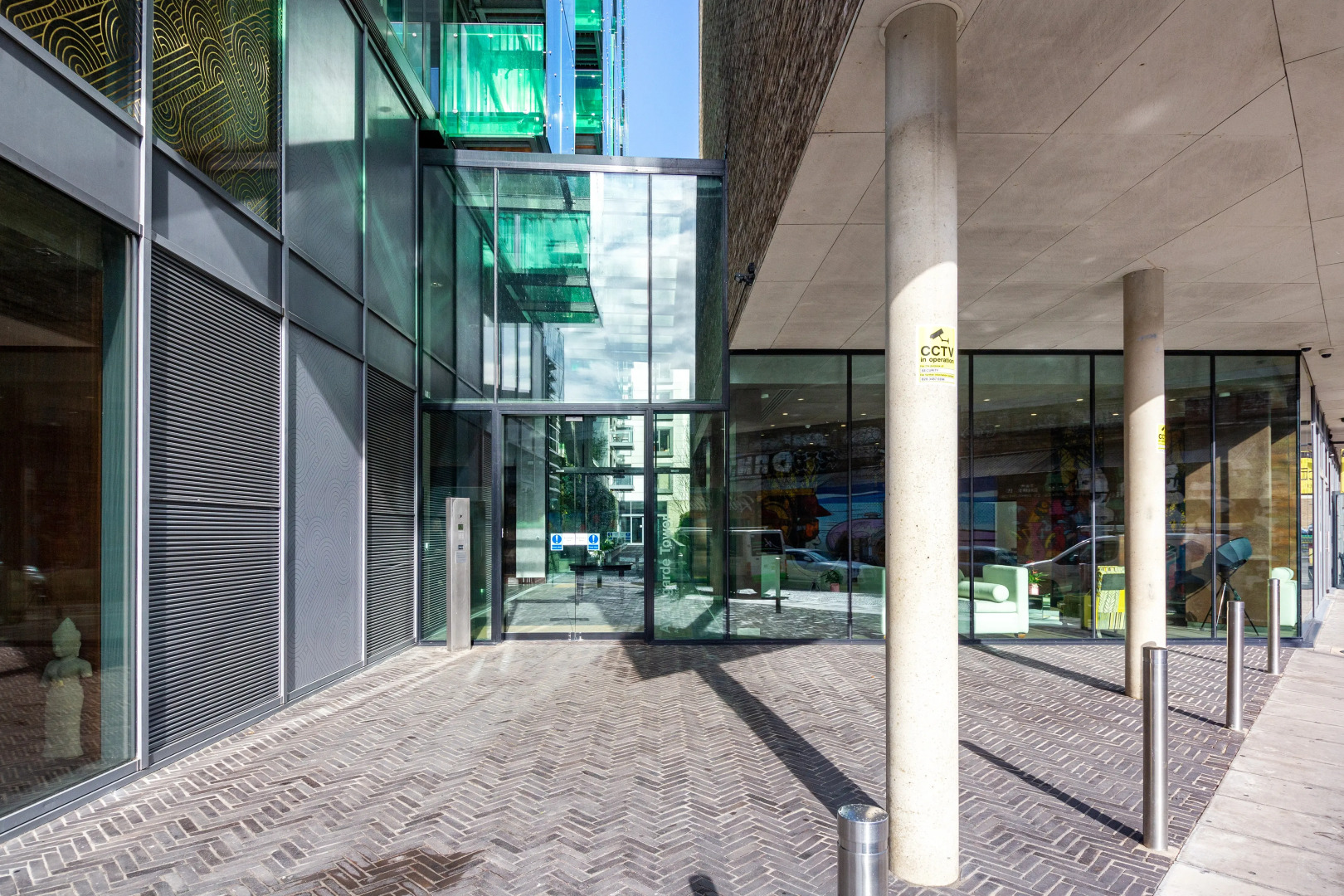 Апартаменты Avant Garde