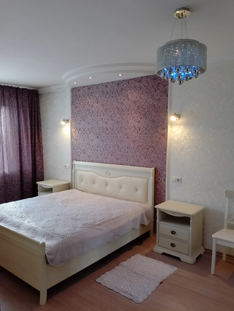 Квартира Притомский Классик, 2-комнатные апартаменты напротив Кассационного суда, рядом с Кузбасс-Арена