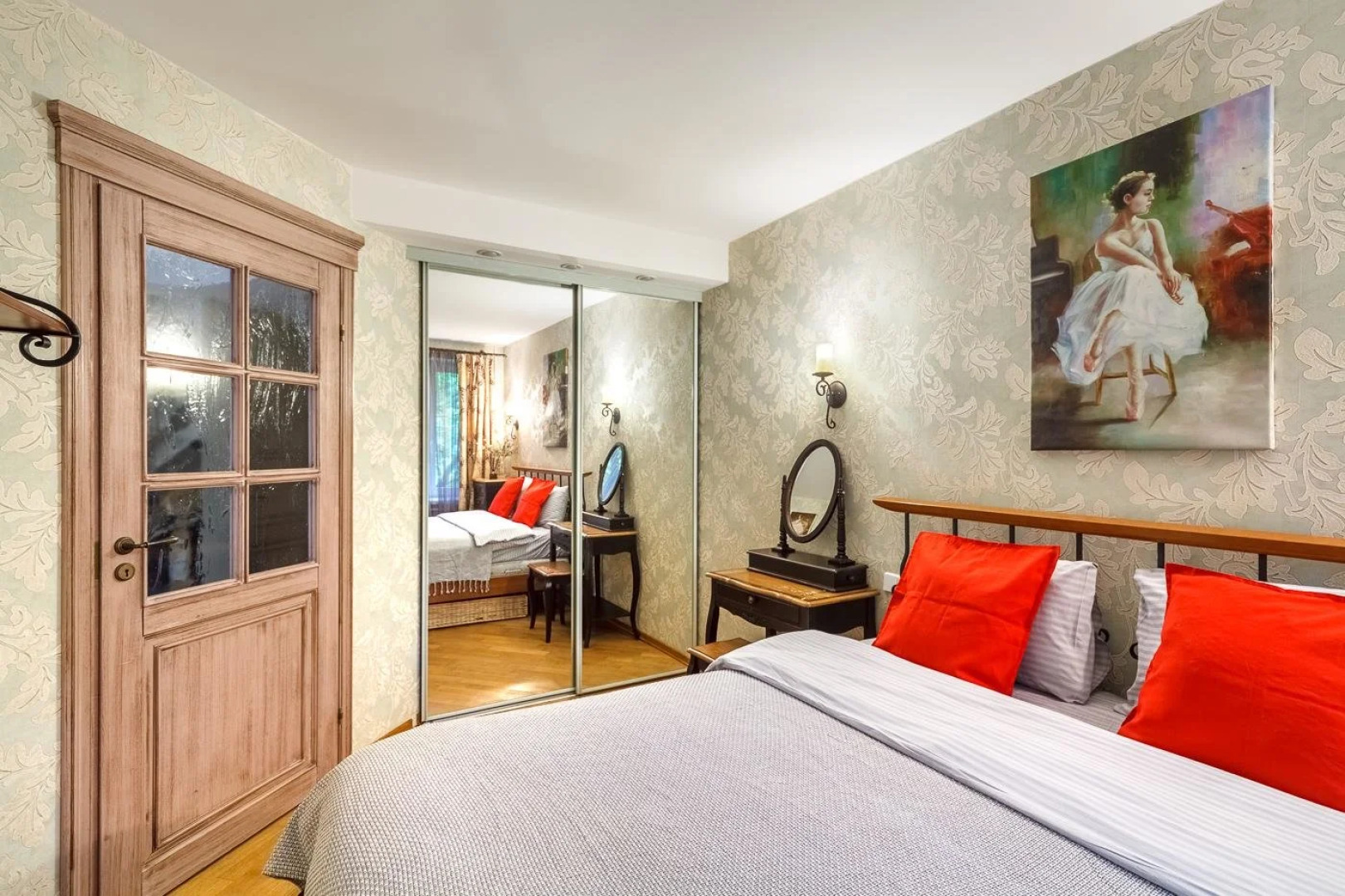 Квартира Smart Host (Смарт Хост) на переулке Обуха