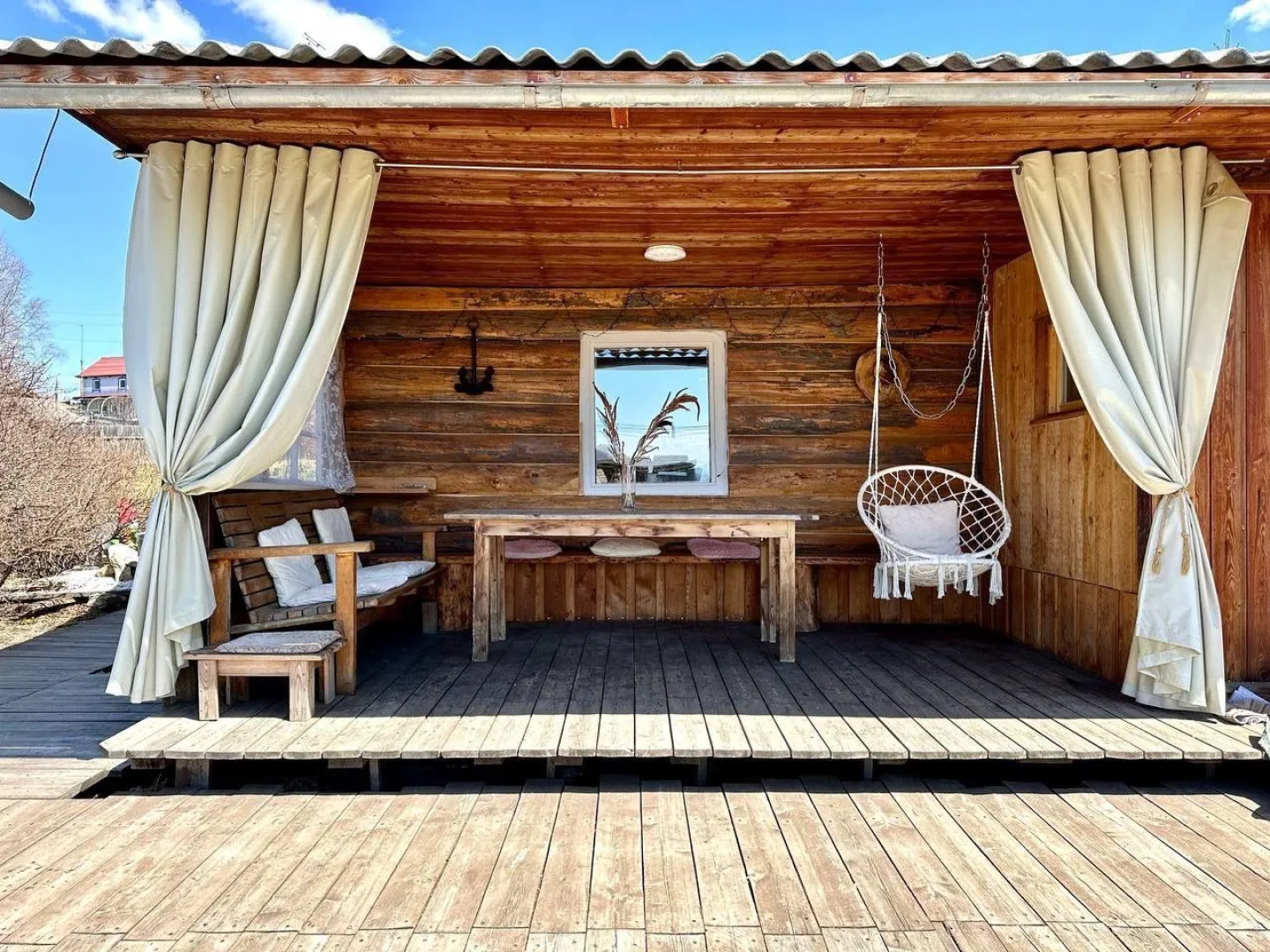 Частный дом Байкальский дворик на  Ангарской 17В