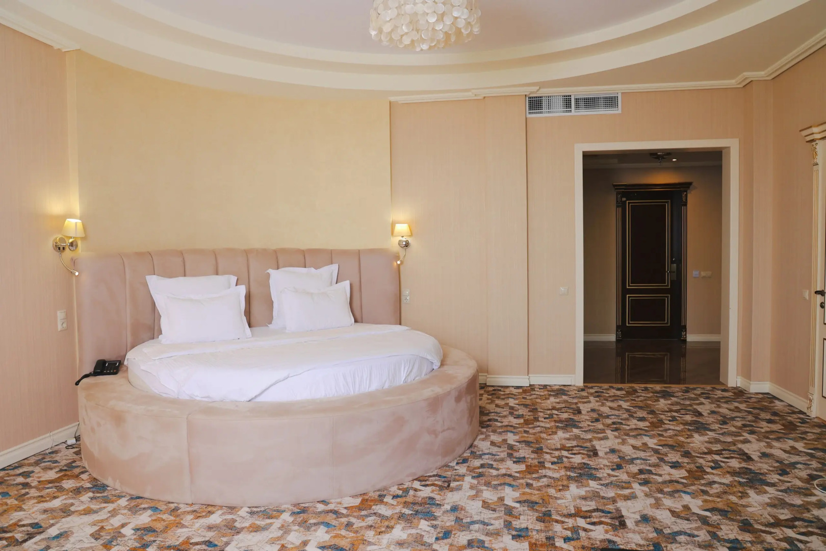 Отель 1000 и 1 Ночь