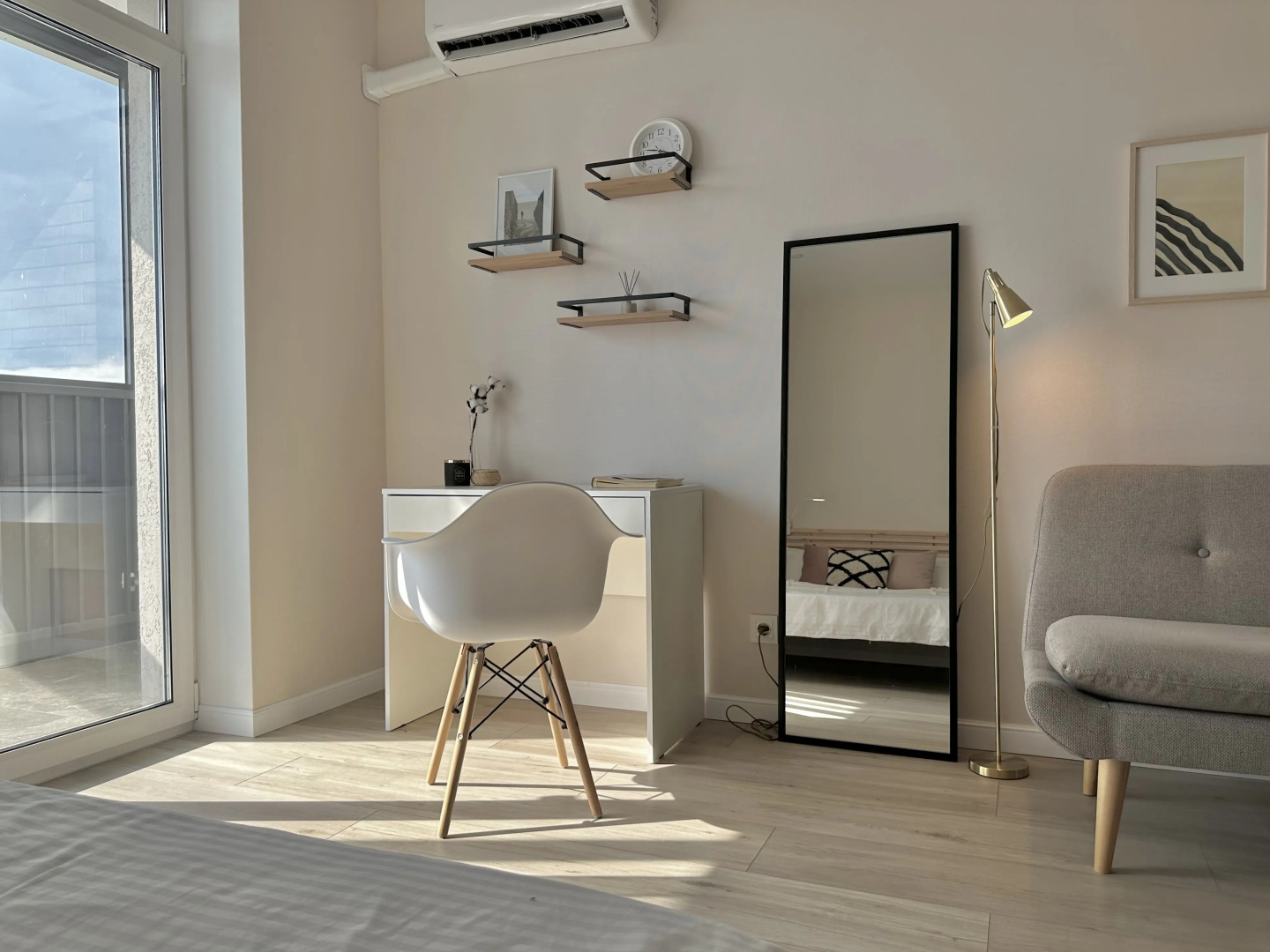 Апартаменты Happy Cream Студия в Доме Комфорт Класса Недалеко от Центра Казани