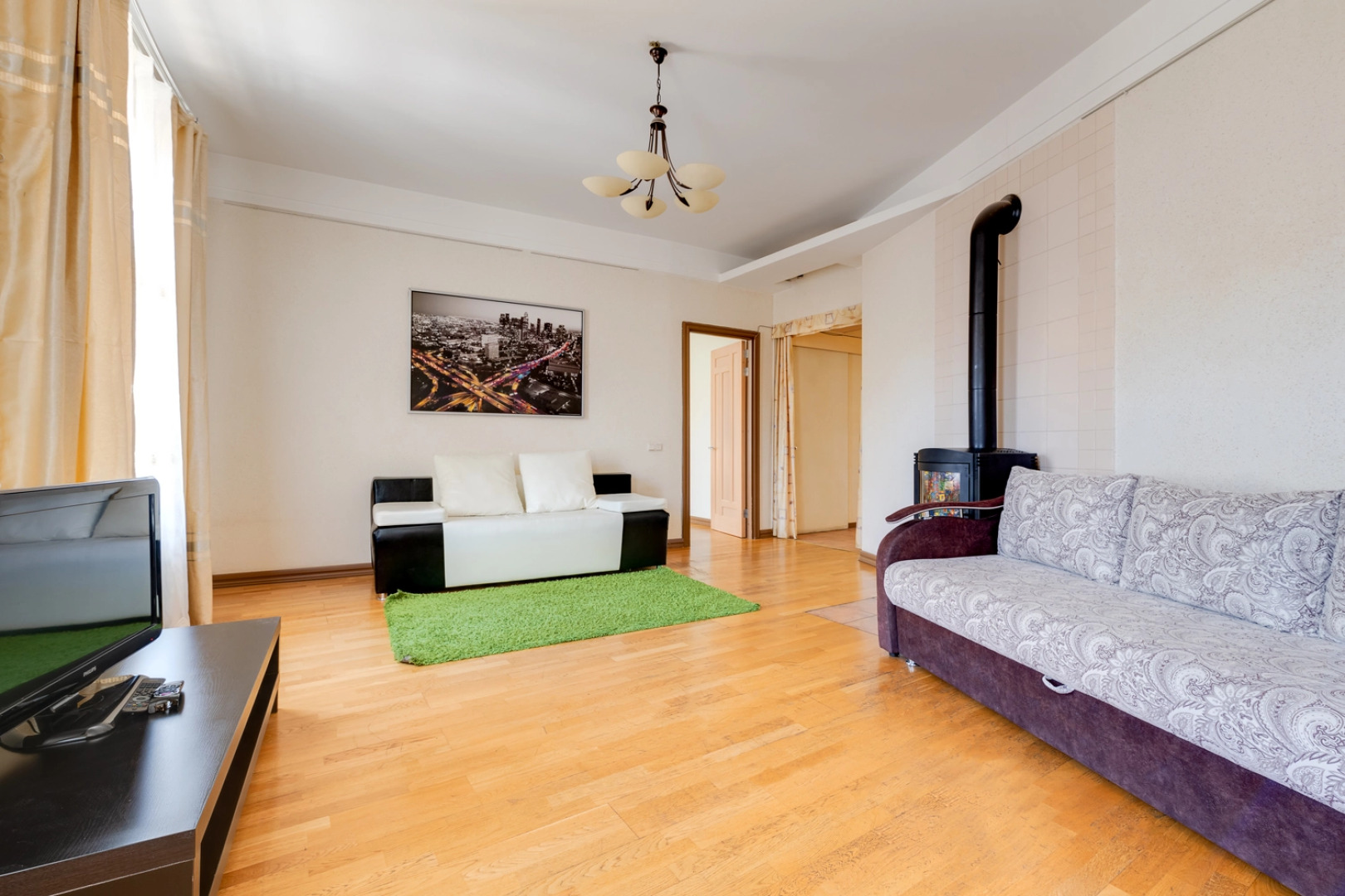 Апартаменты Грибоедова 38