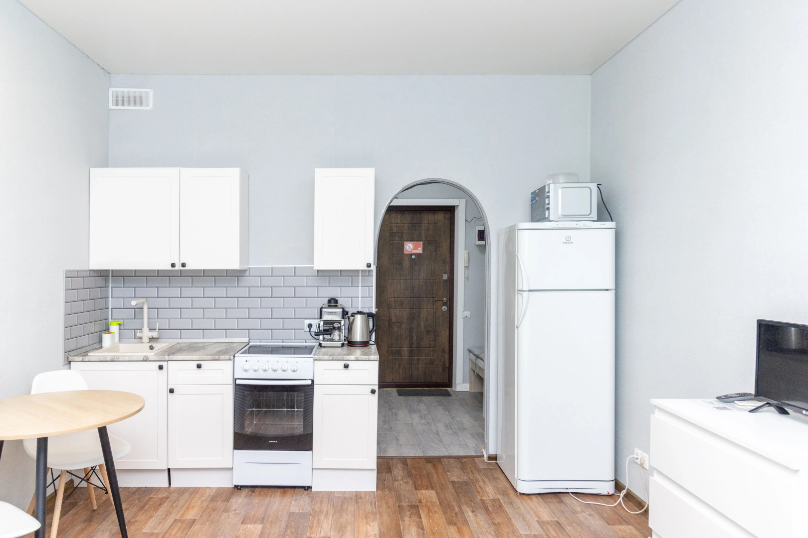 Апартаменты Диван-Кровать с евроремонтом