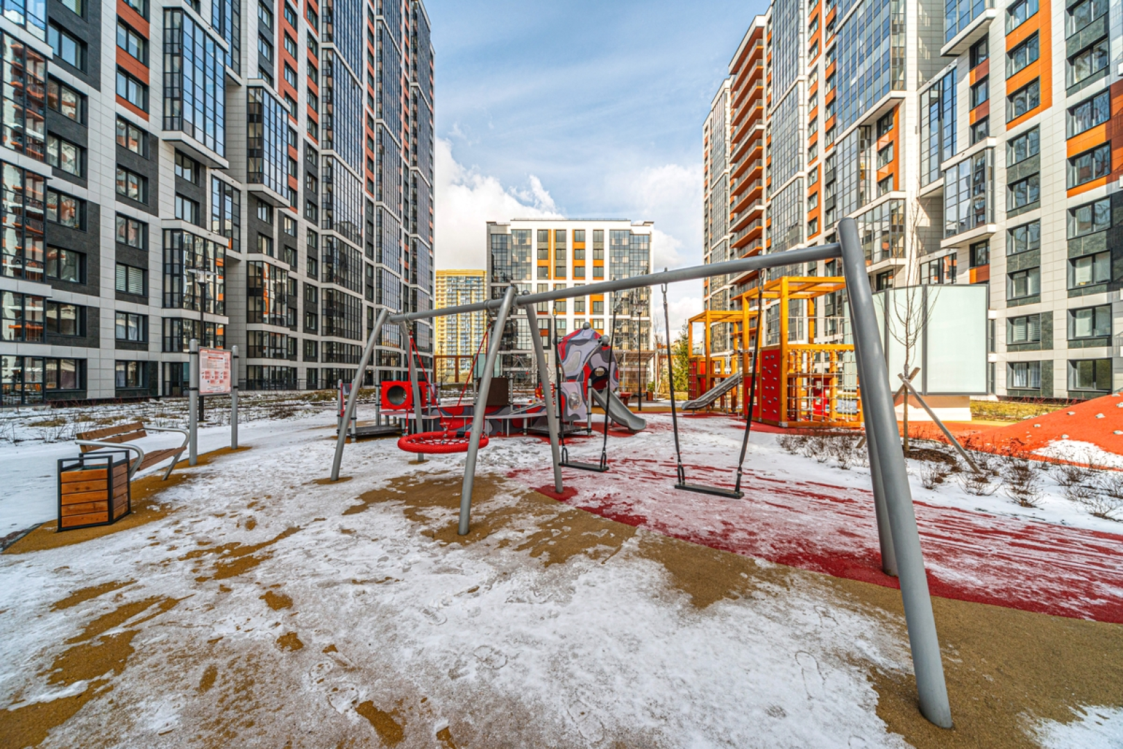Апартаменты GoodApart near the Ivanovo Garden 2