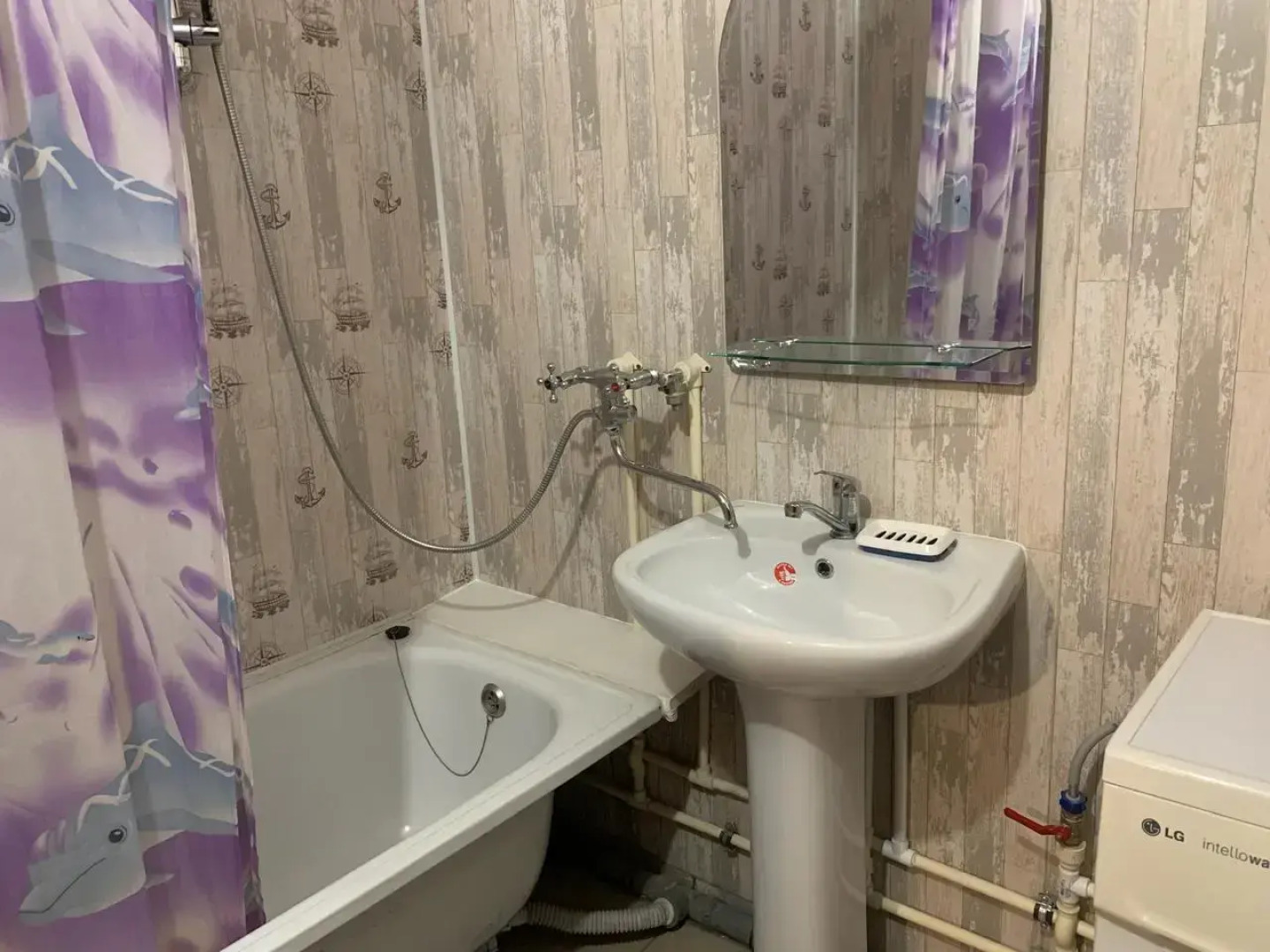 Апартаменты Каменный цветок 4/1