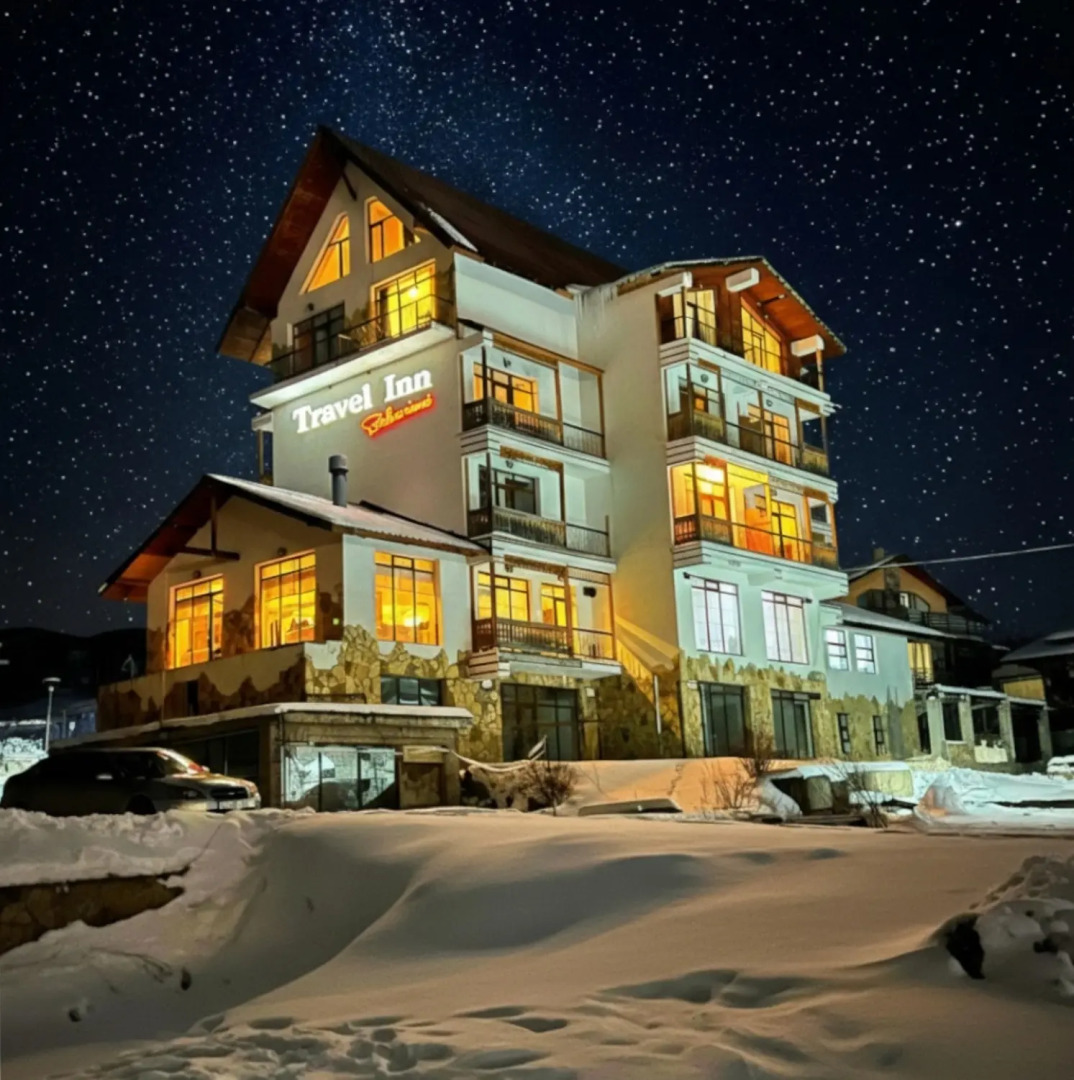 Отель Travel Inn Bakuriani