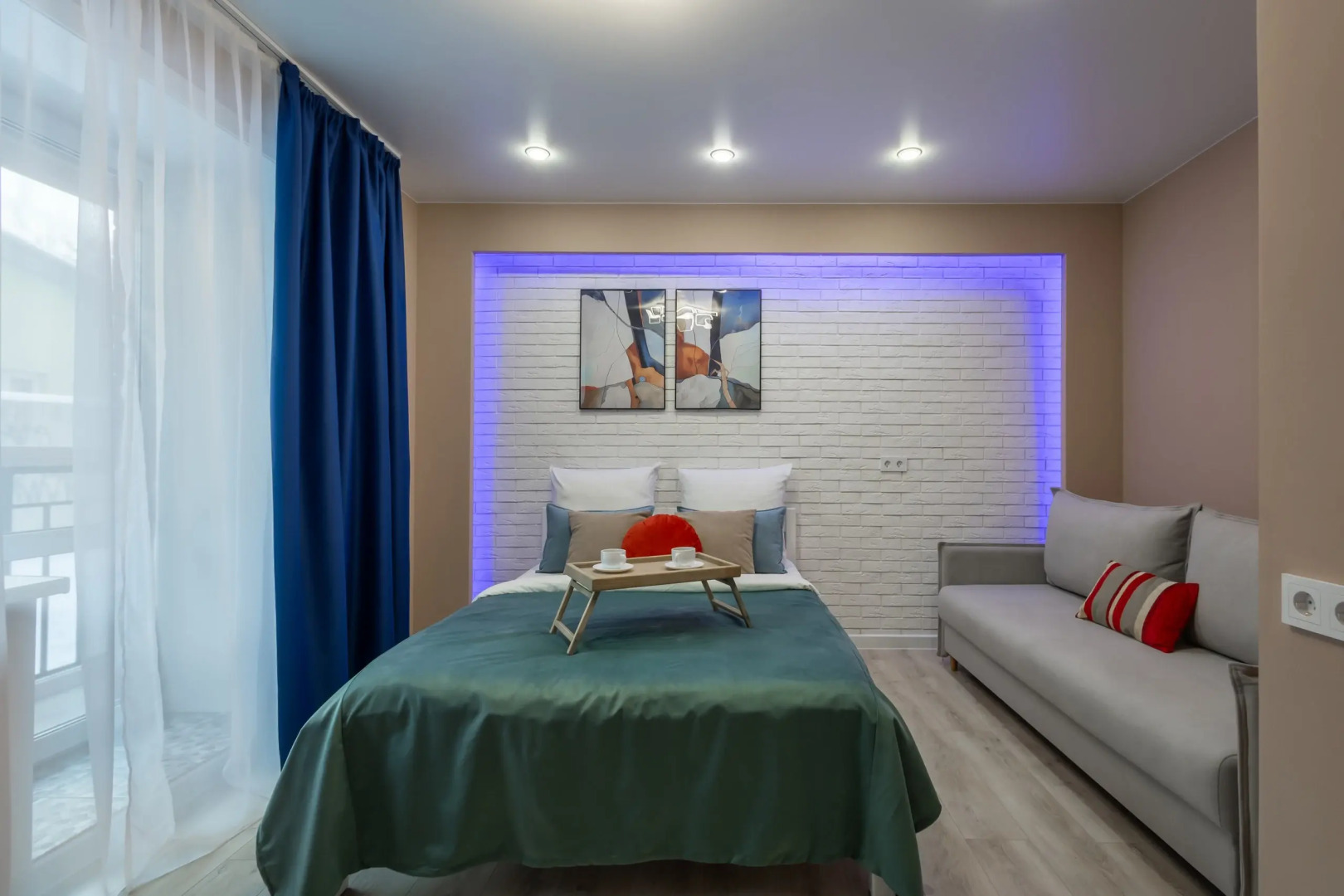 Апартаменты Дизайнерская студия на Амурском