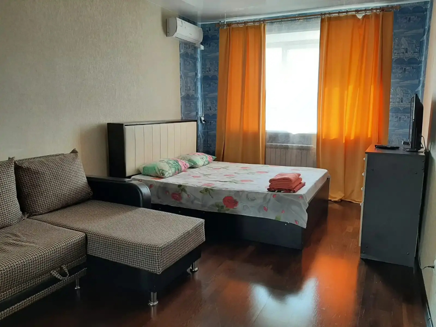 Апартаменты Уютная квартира с видом на Родину Мать