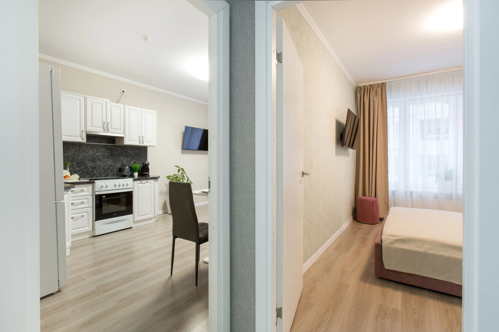 Квартира Homely у Лесной Satin home