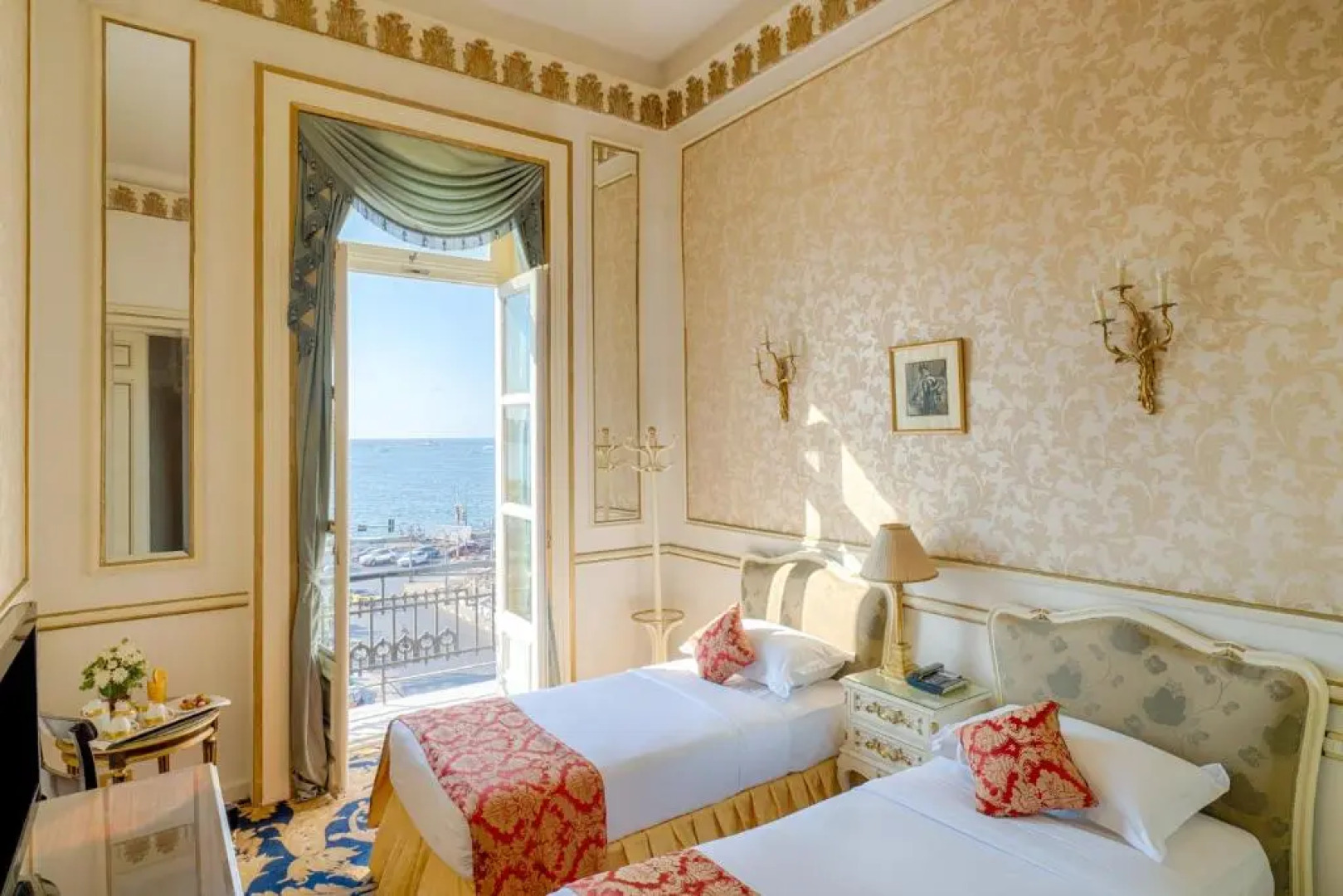 Отель Le Metropole Luxury Heritage Hotel Since 1902