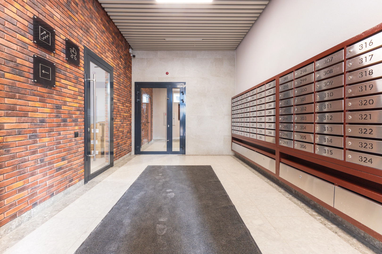 Квартира на Алексея Козина 9