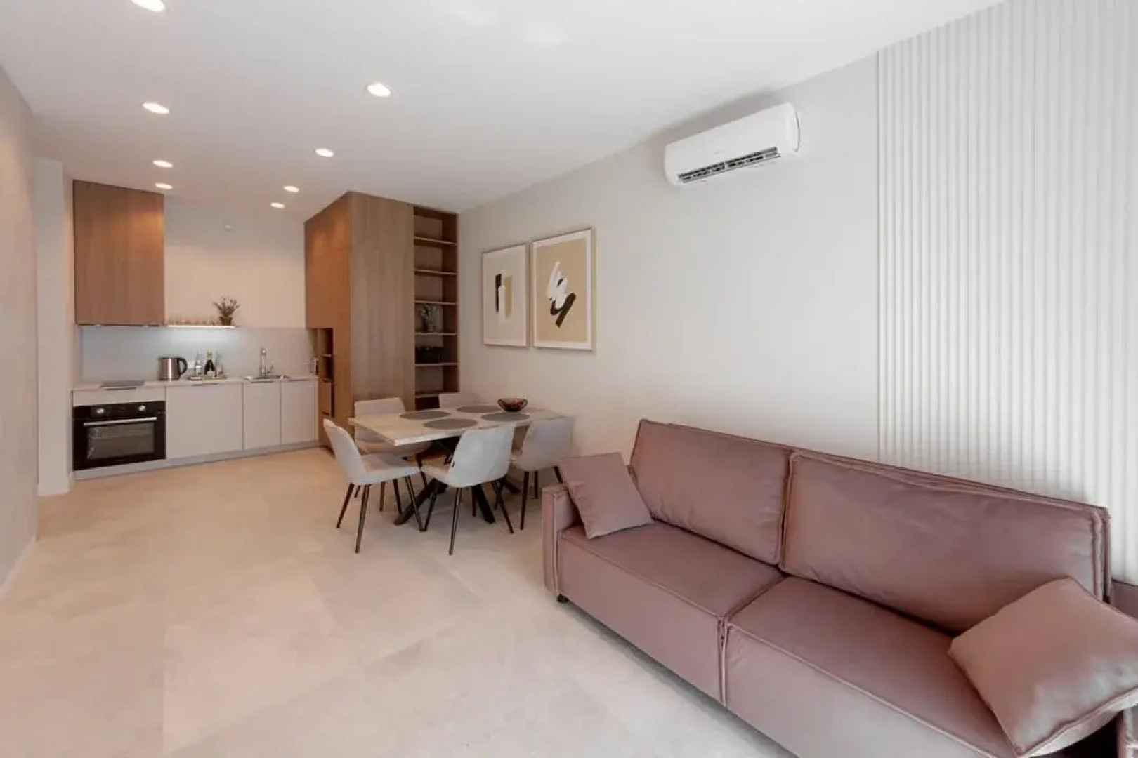 Апартаменты 4Кайф Atlantis 28 первая линия у моря