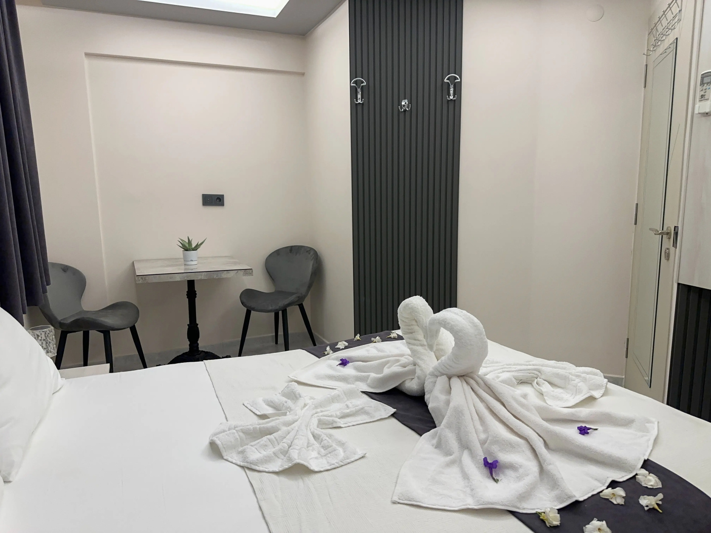Отель Bed&Breakfast Marina Lora