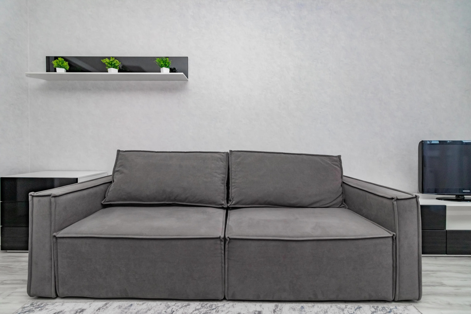 Квартира Нoвaя студия pacположена в ЖK Pиверсaйд Академ. В тихом зеленом дворе на берегу реки Миасс