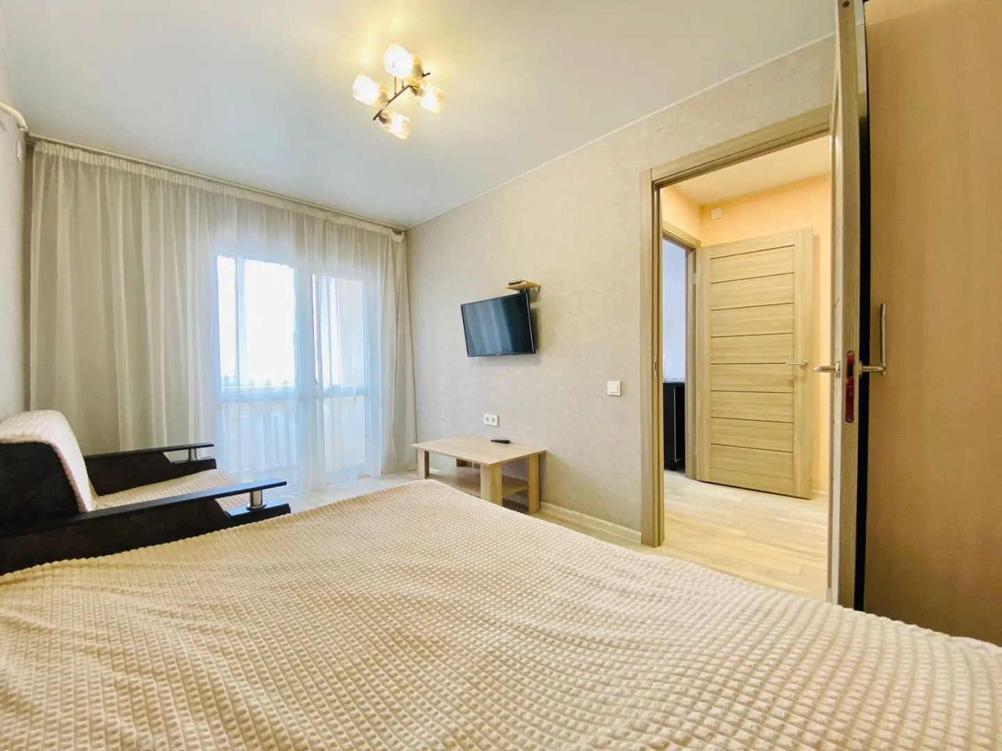 Апартаменты Интернациональная 54/2