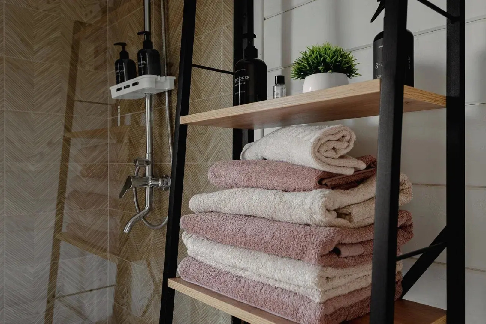 Частный дом в стиле Барнхаус на улице Южный Квартал 18 в Акатово